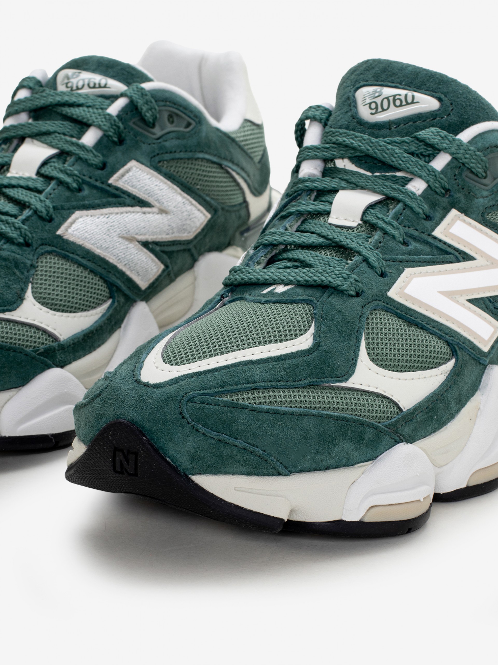 New Balance U9060 V1 Green Sneakers