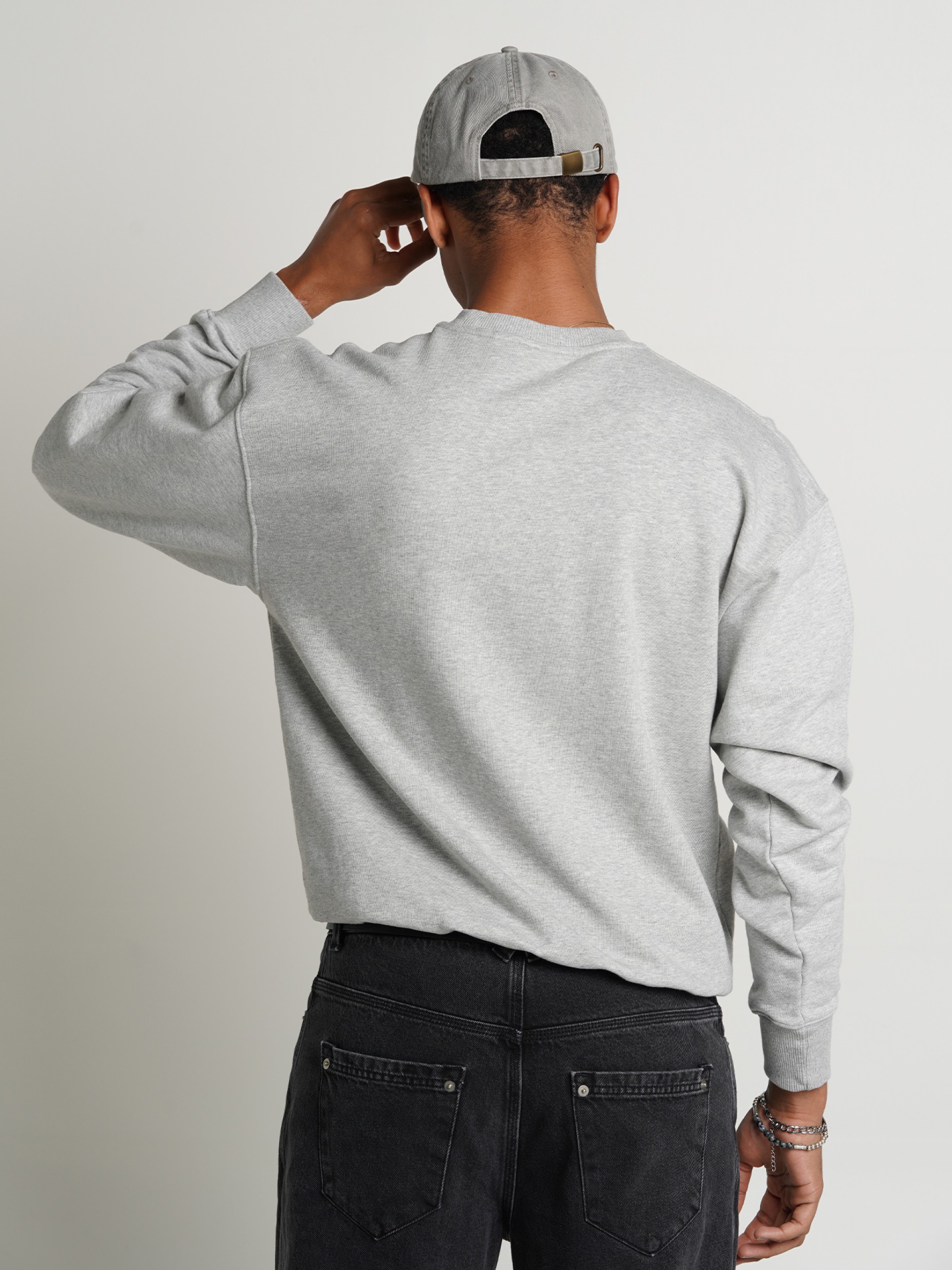 Pixis Timeless Reborn Sweater