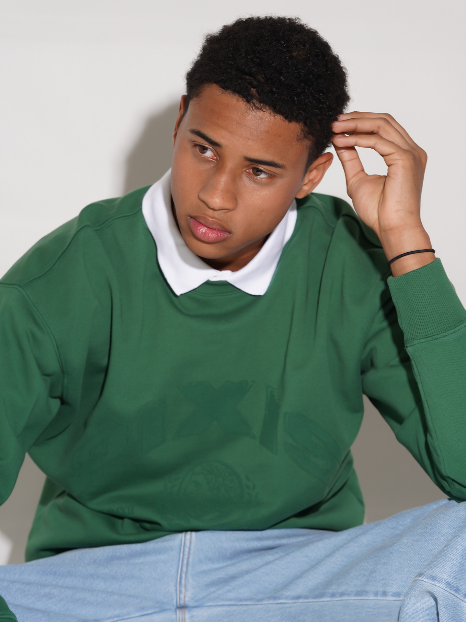 Pixis Timeless Reborn Sweater