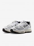 Nike Air Pegasus 2005 White and Black Sneakers For Women