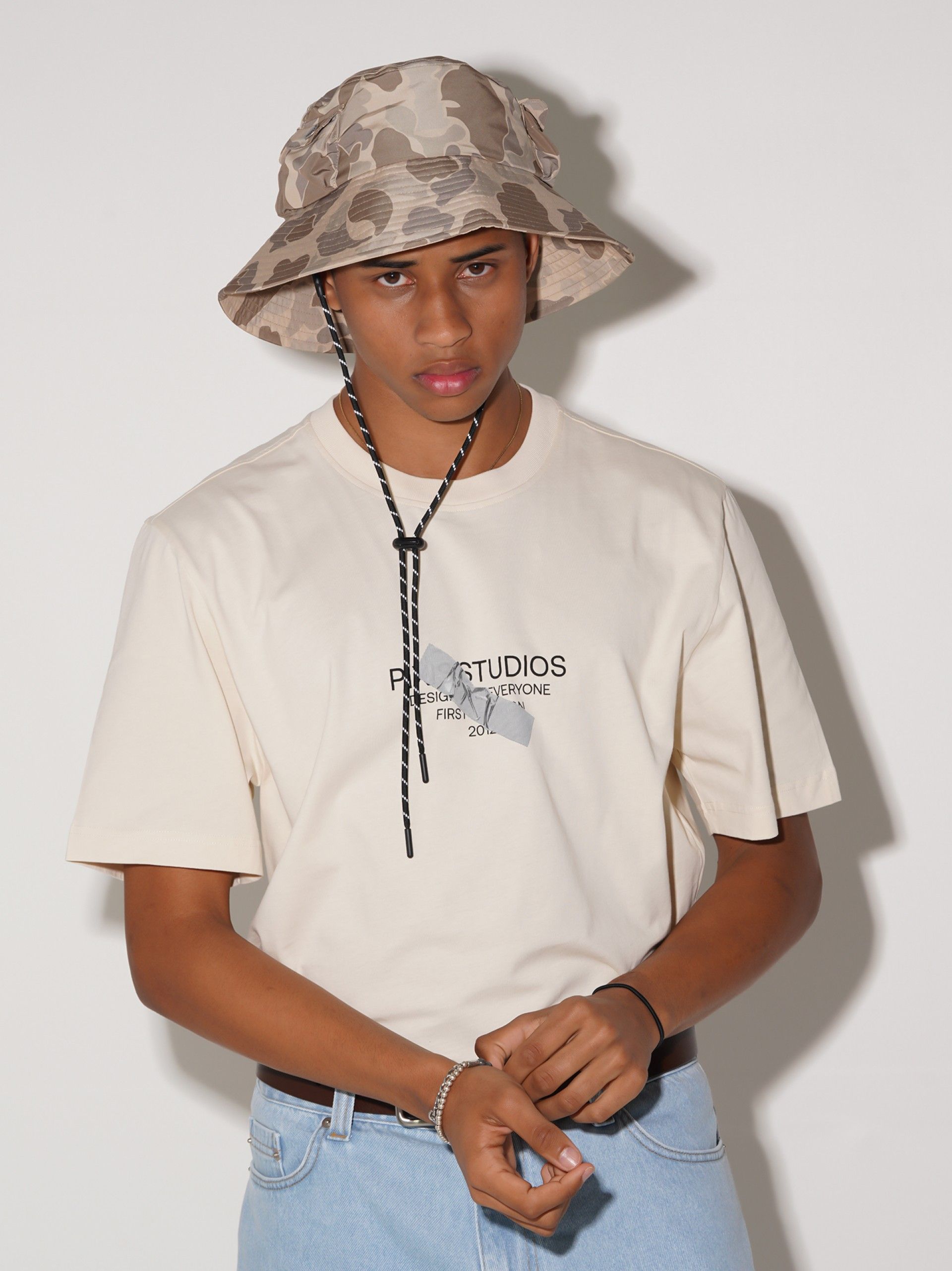 Camiseta Pixis The Design Beige