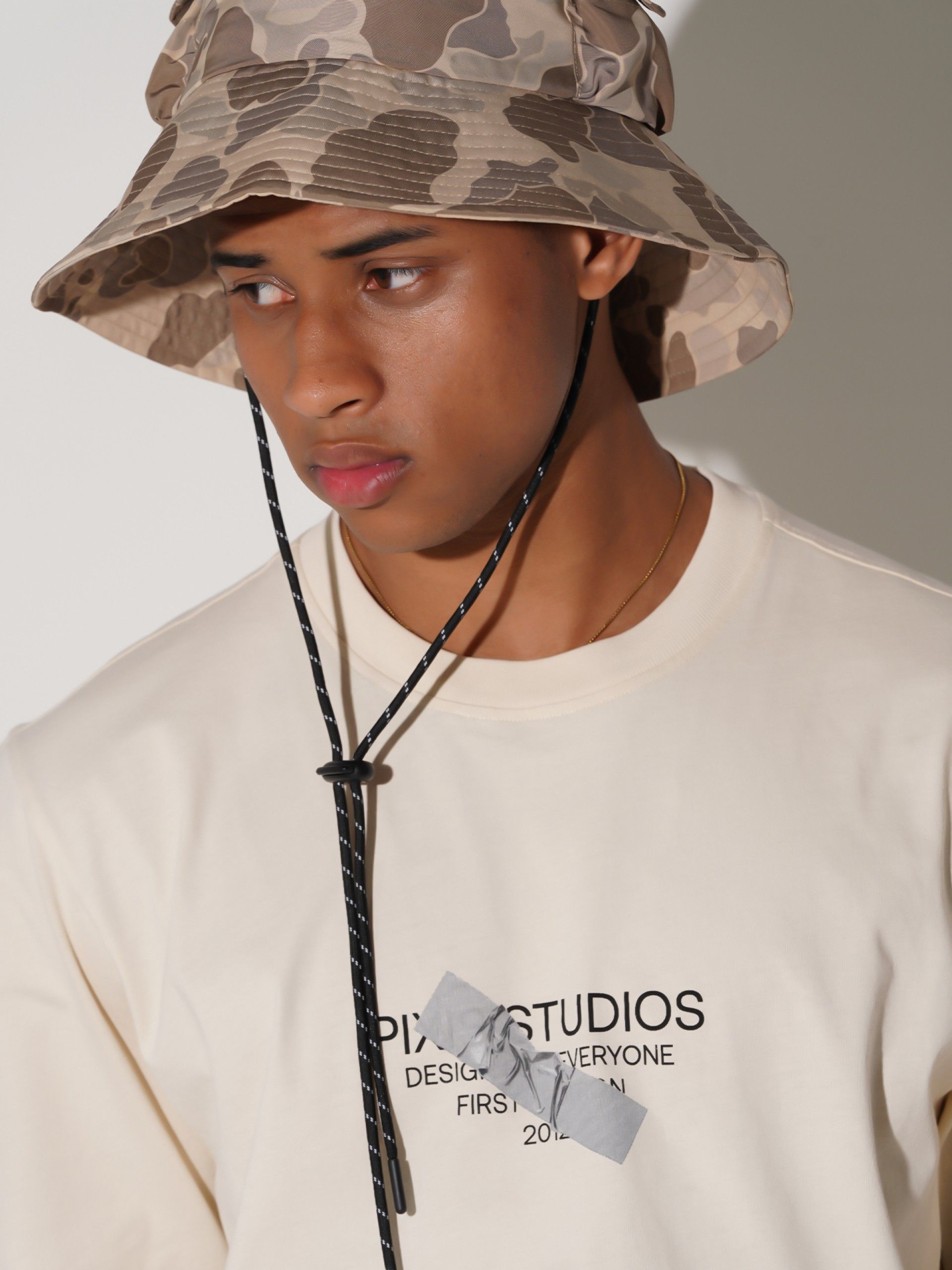 Camiseta Pixis The Design Beige