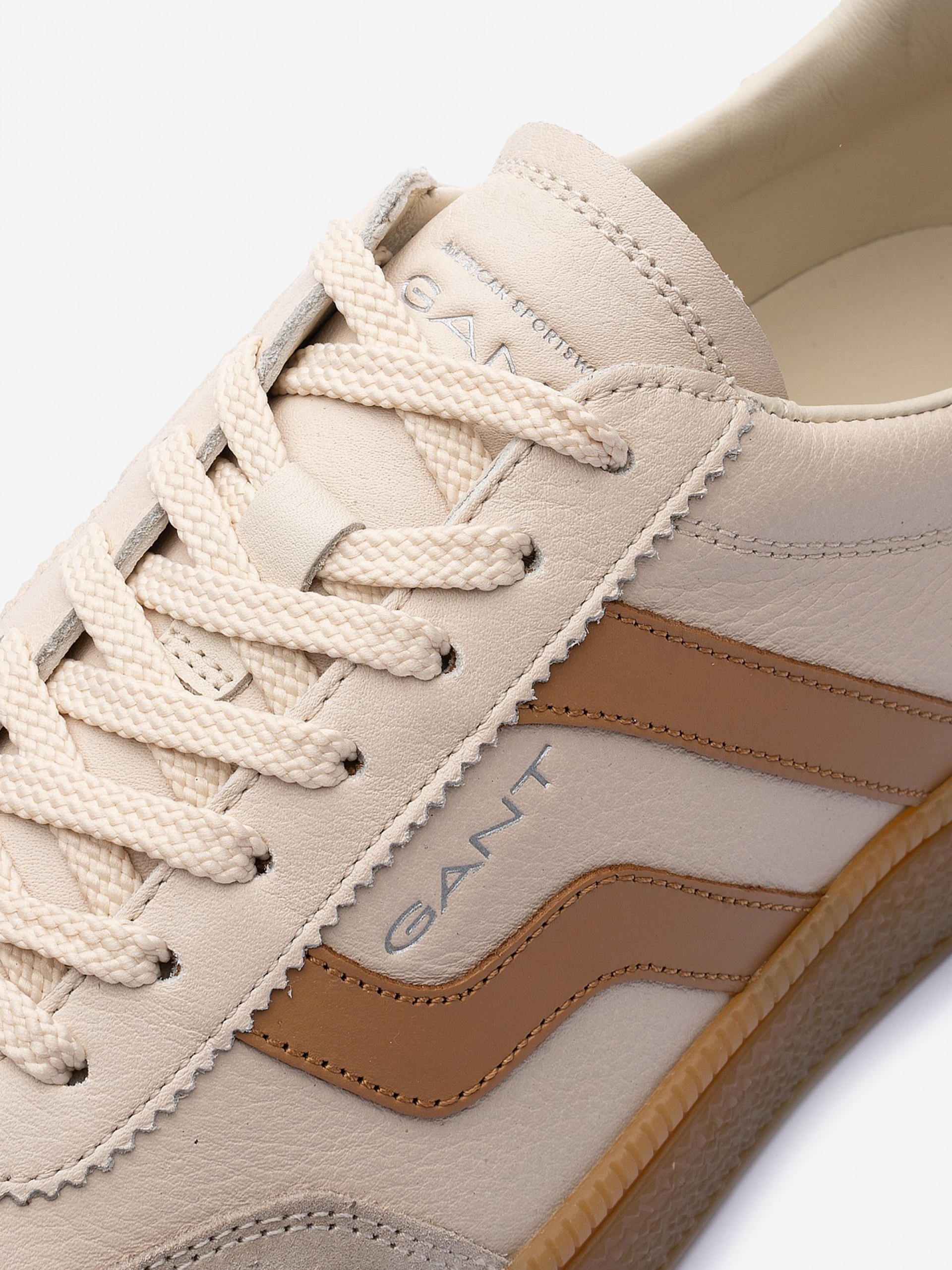 Sapatilhas Gant Cuzmo Bege Em Pele e Camurça