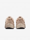 Sapatilhas Nike P-6000 SE Bege Para Homem