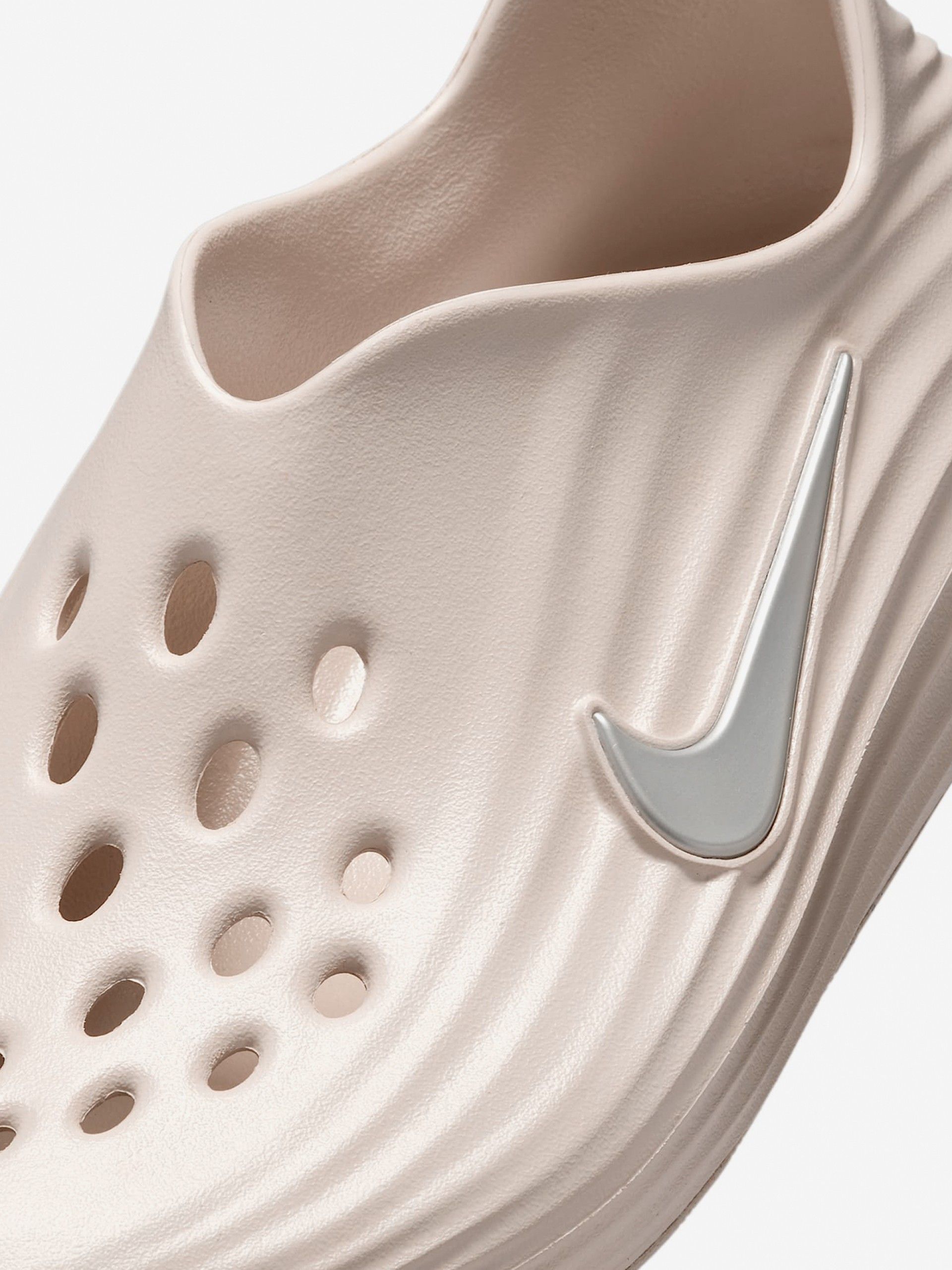 Sapatos Nike ReactX Rejuven8 Bege Para Mulher