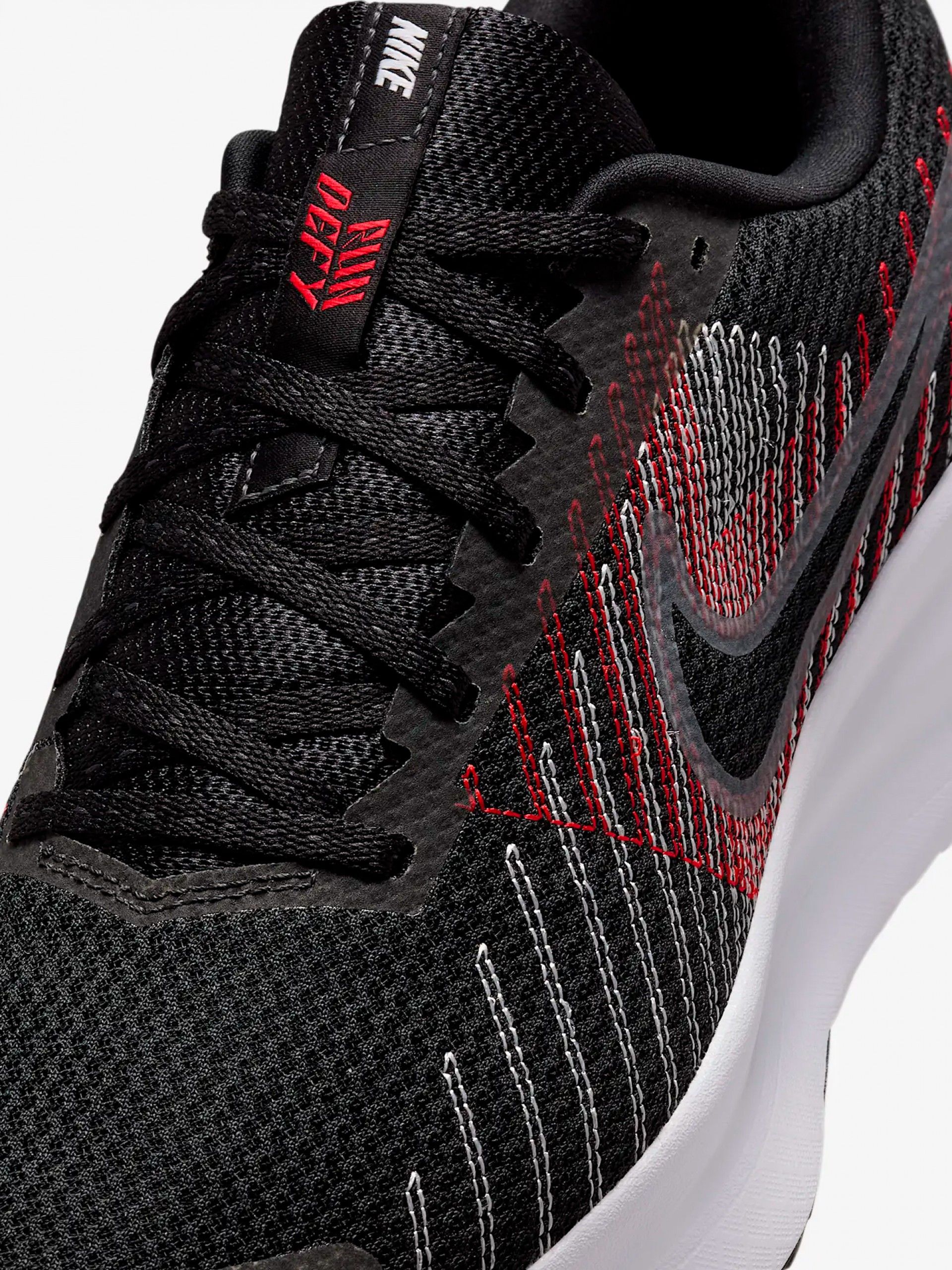 Zapatillas de Running Nike Run Defy Negras y Rojas Para Hombre