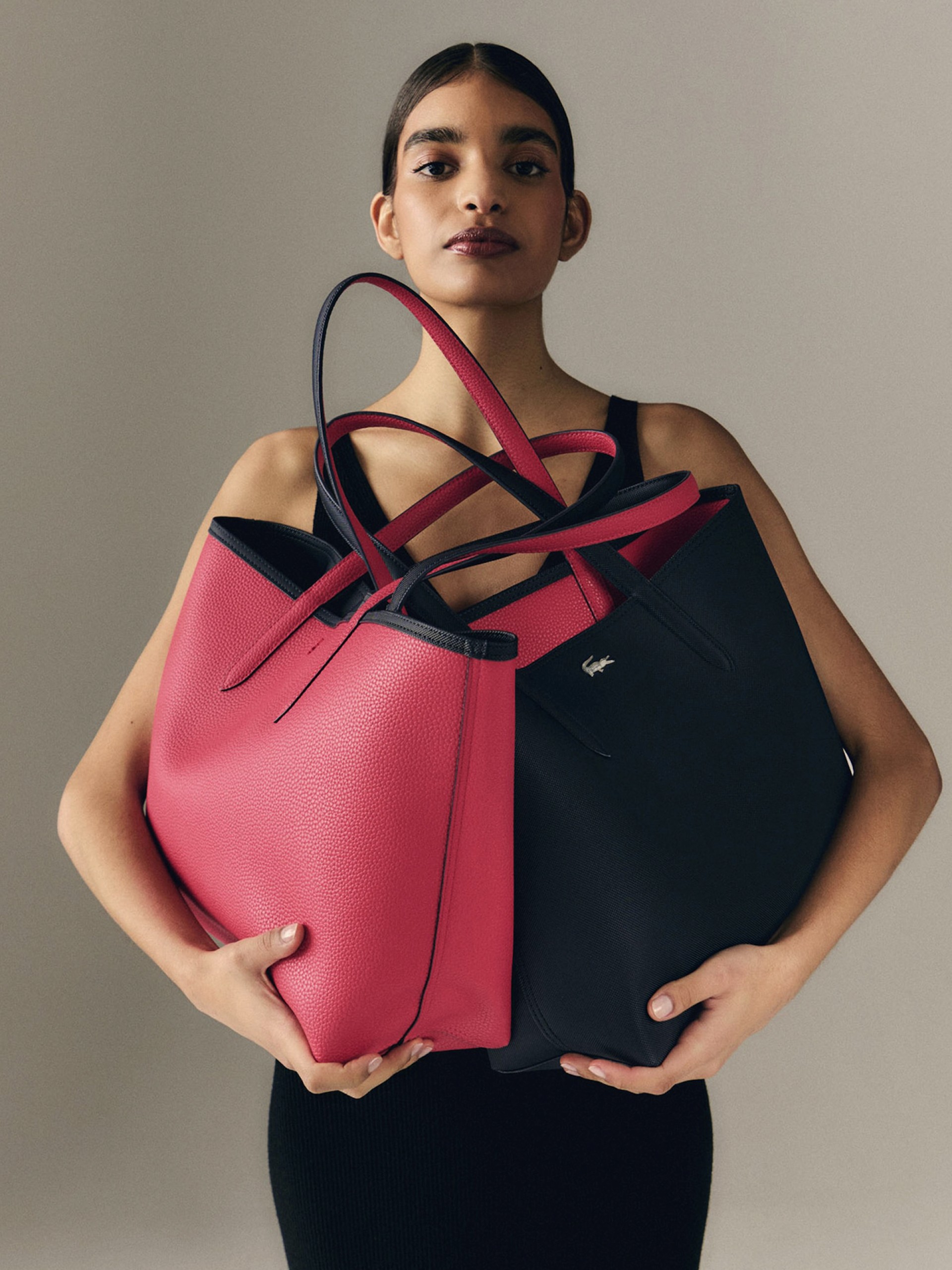 Bolso Tote Lacoste Anna Azul Marino Reversible con Bolso Clutch