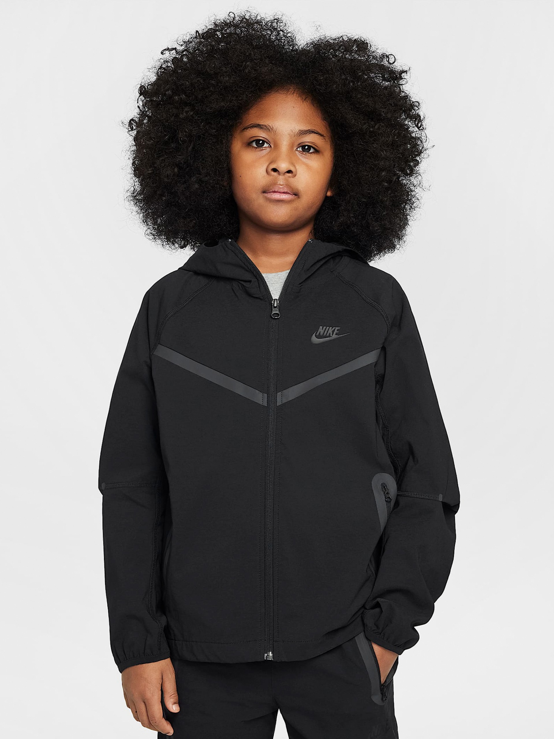 Chaqueta con Capucha Nike Tech Júnior Negra