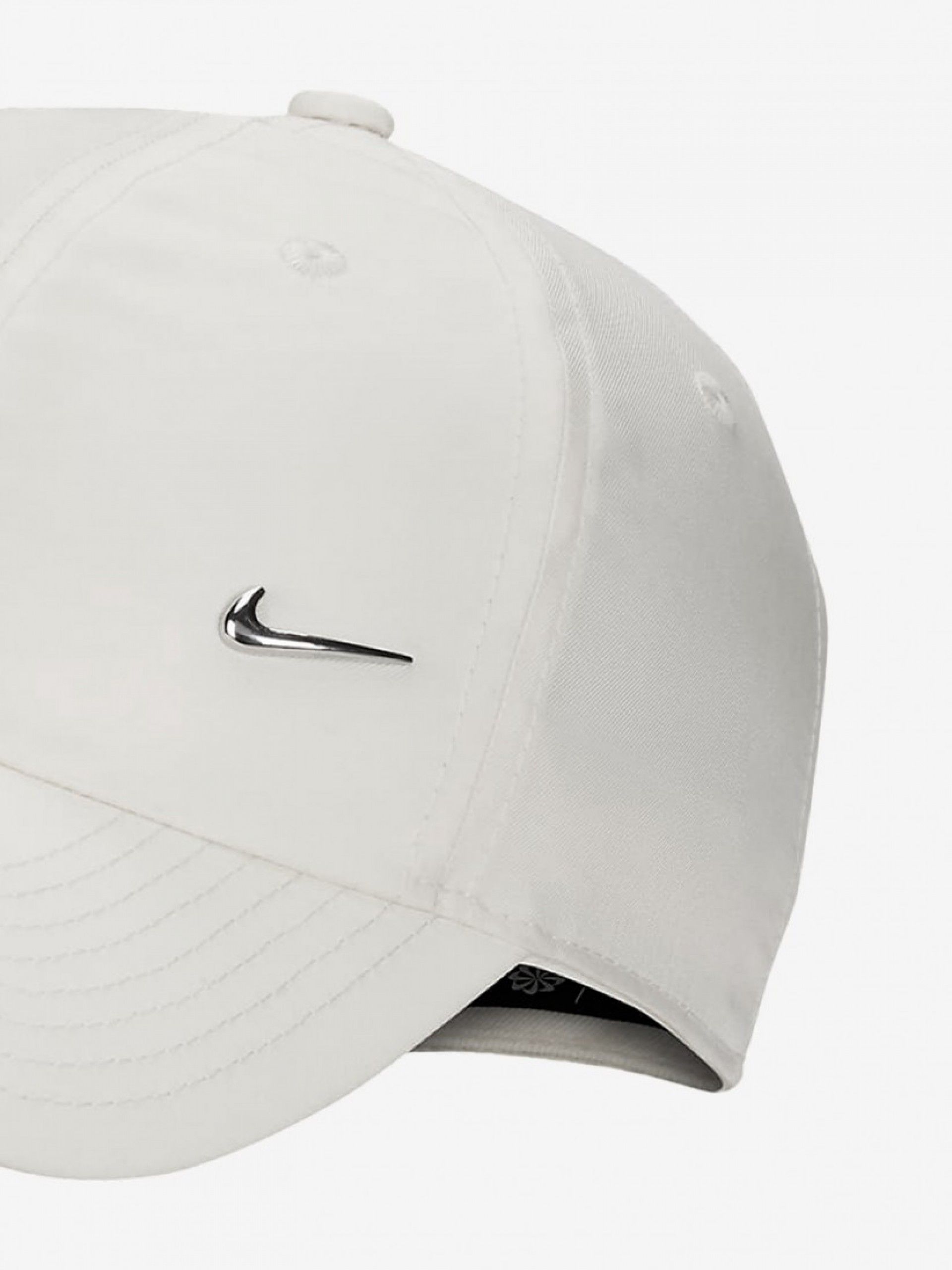 Gorra Nike Dri-FIT Club Unstructured Metal Swoosh Blanca