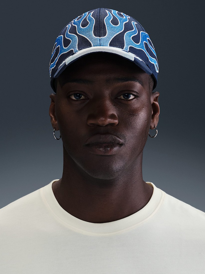 Nike Club OG Flame Embroidered Blue Cap Nike Club OG Flame Embroidered Blue Cap