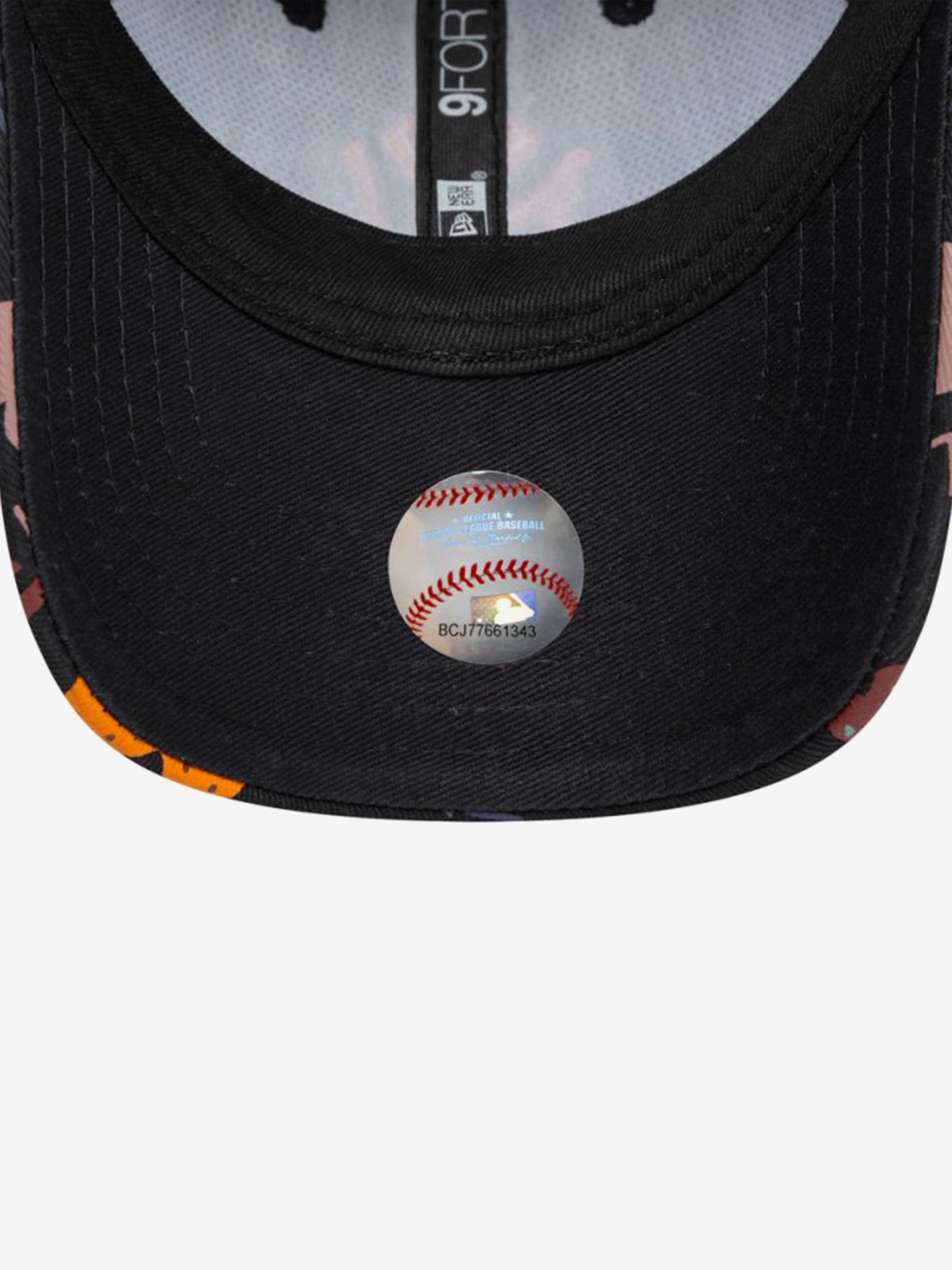 New Era New York Yankees All Over Print 9FORTY Kids Black Printed Cap