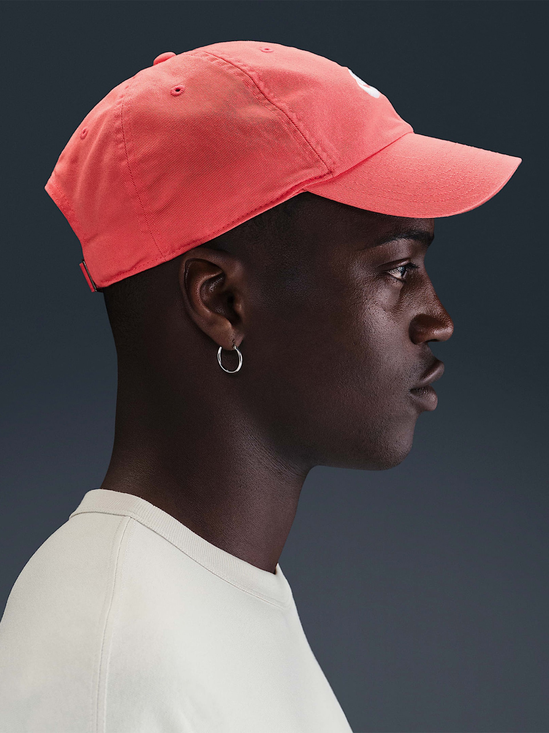 Boné Nike Club Salmão Com Efeito Lavado