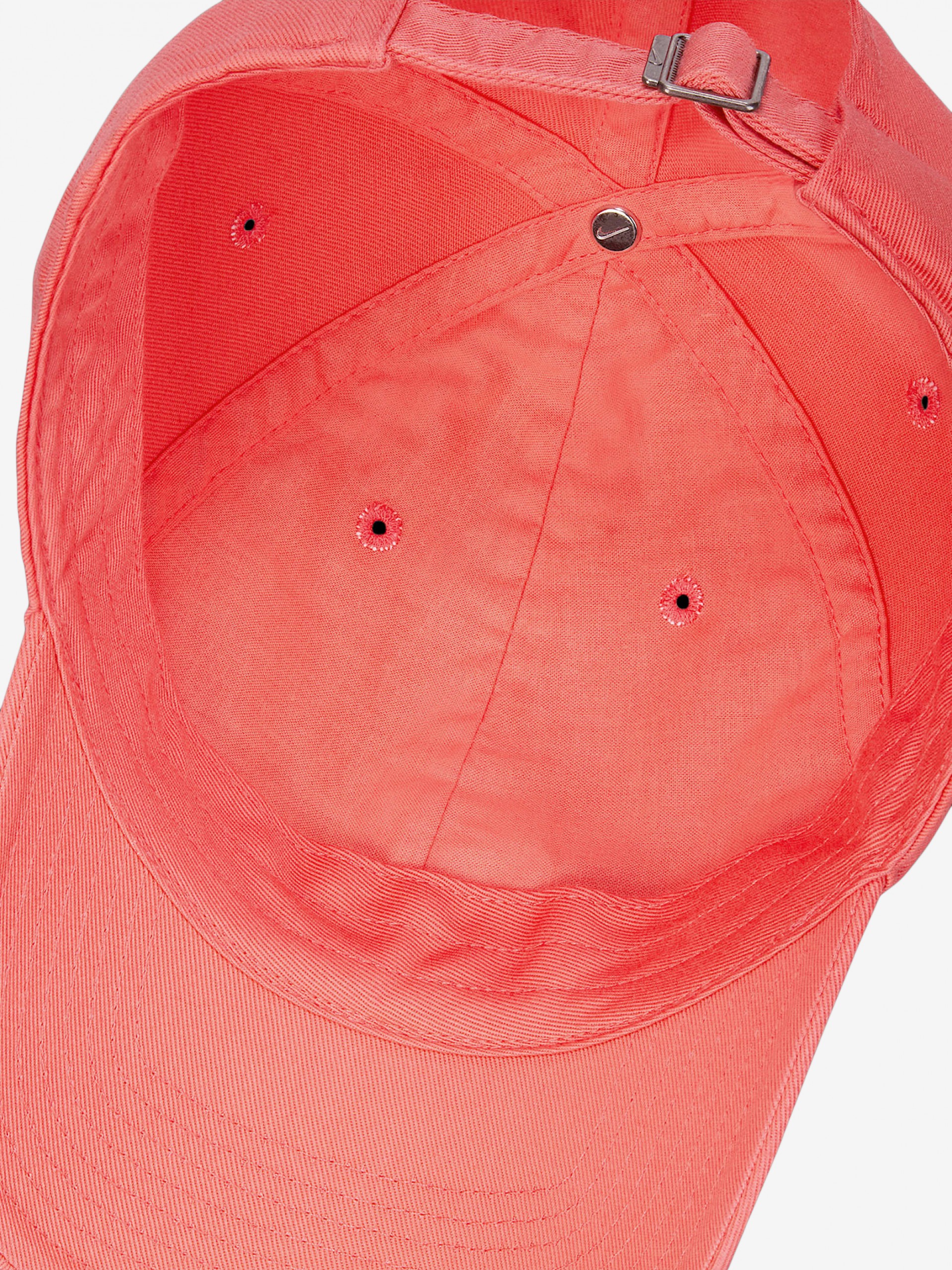 Boné Nike Club Salmão Com Efeito Lavado