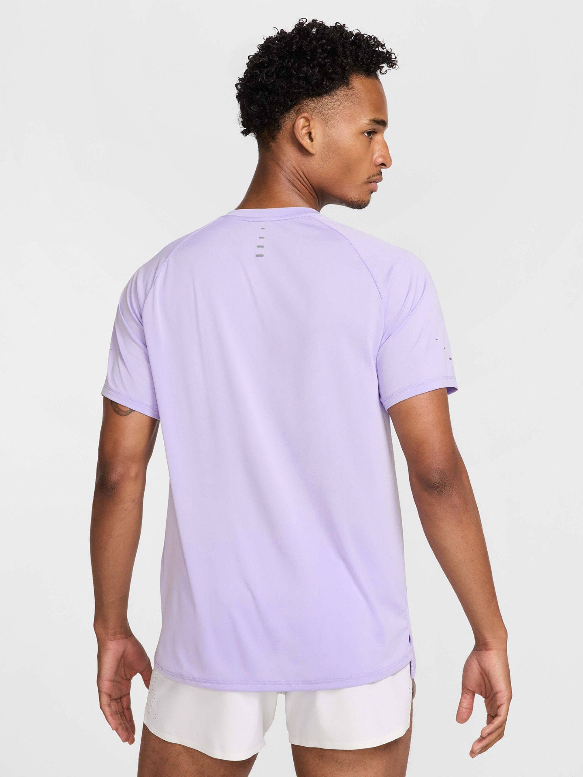 Camiseta de Running Nike Stride Dri-FIT ADV Lila Para Hombre