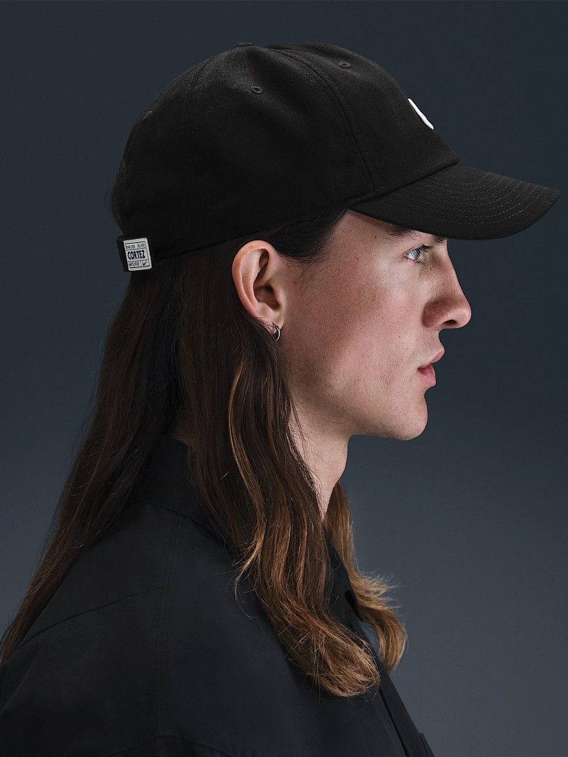 Gorra Nike Club Unstructured Cortez Patch Negra Gorra Nike Club Unstructured Cortez Patch Negra