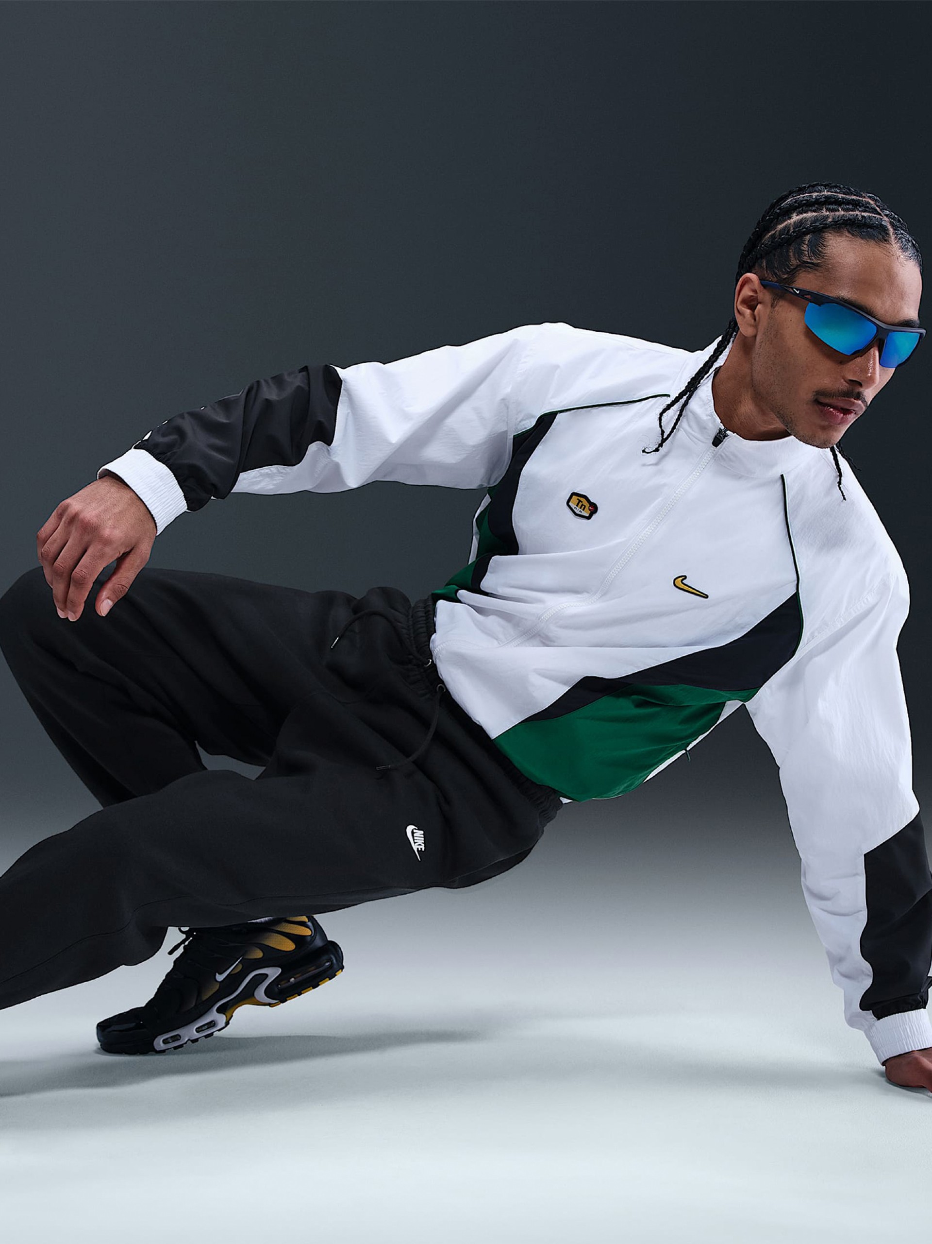 Nike Club Cuffed Brushed Fleece Black Trousers For Men