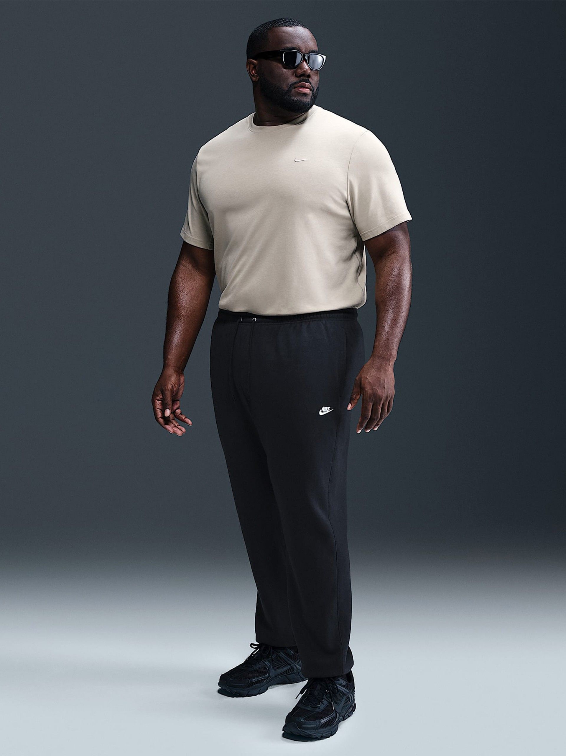 Nike Club Cuffed Brushed Fleece Black Trousers For Men