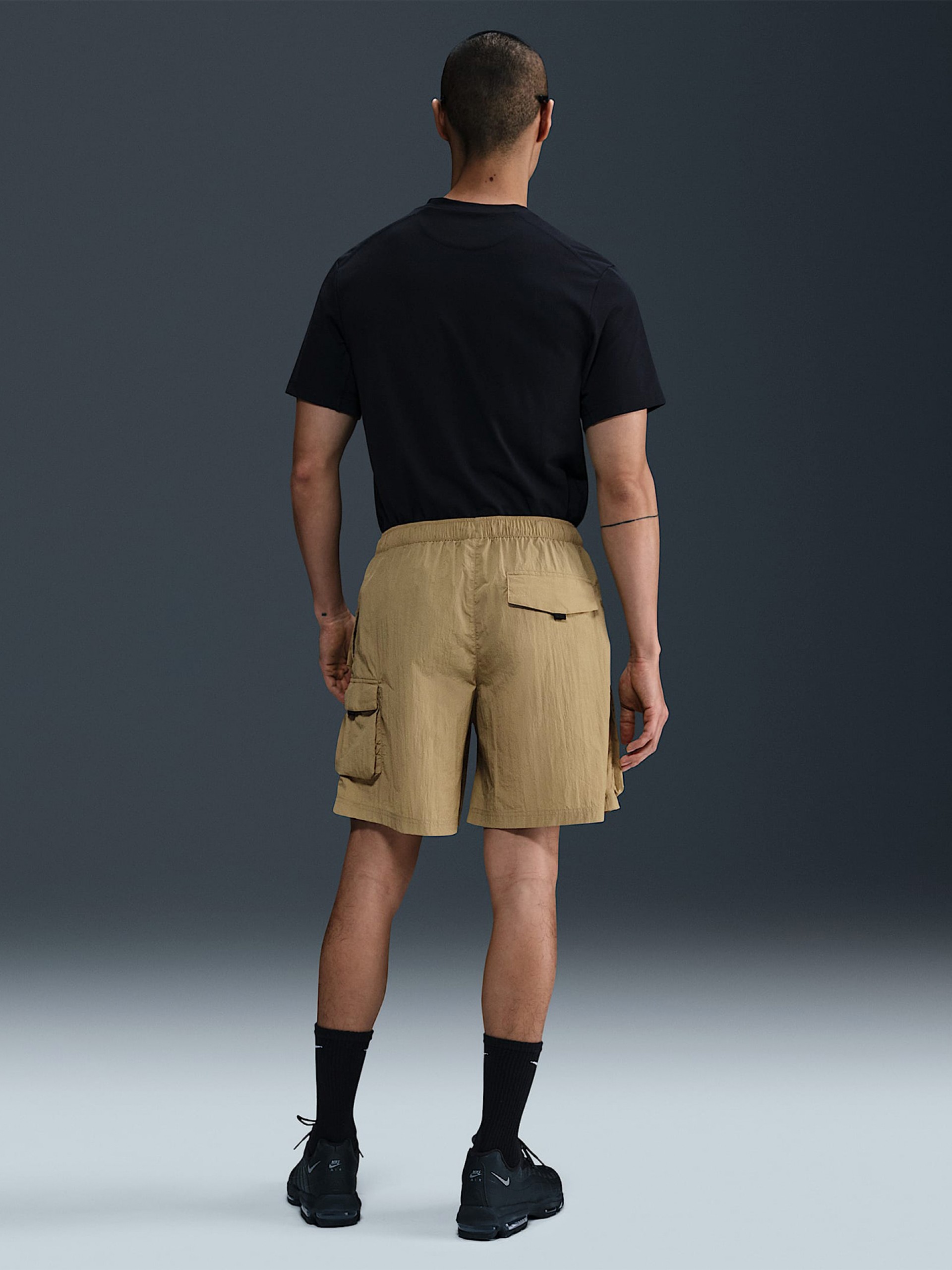 Calções Nike Tech Woven Cargo Bege Para Homem