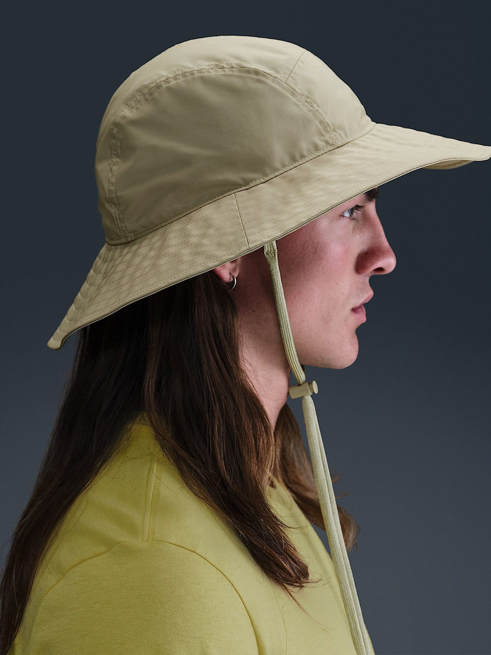 Nike Apex Beige Wide-Brim Hat