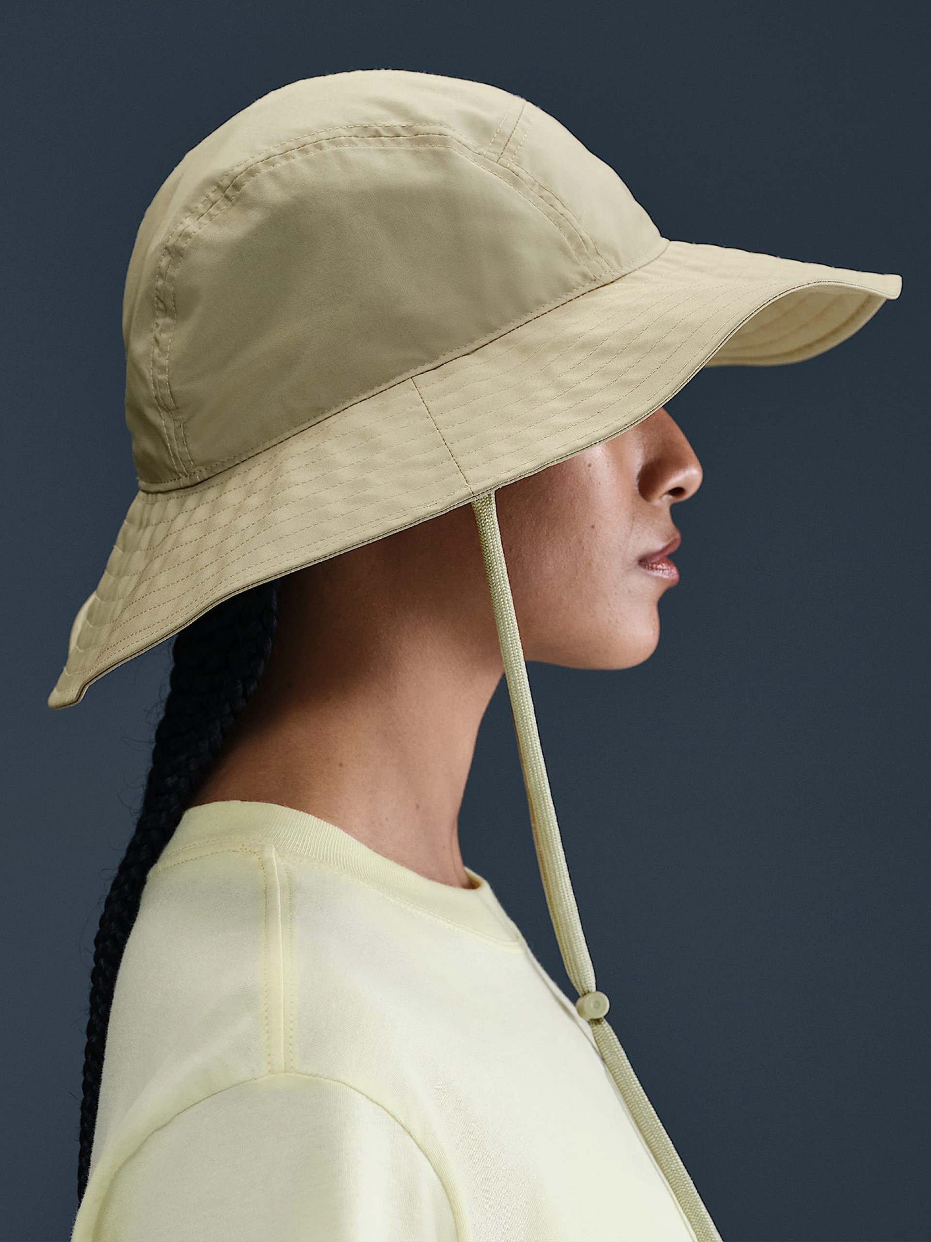 Nike Apex Beige Wide-Brim Hat