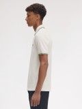 Polo Fred Perry M3600 Twin Tipped Bege e Verde