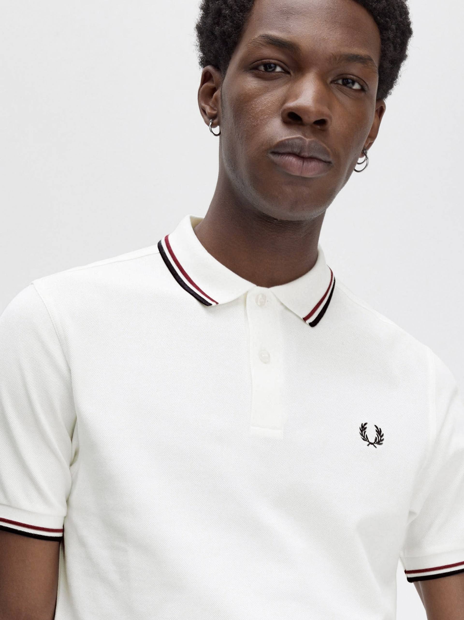 Polo Fred Perry M3600 Twin Tipped Branco e Azul