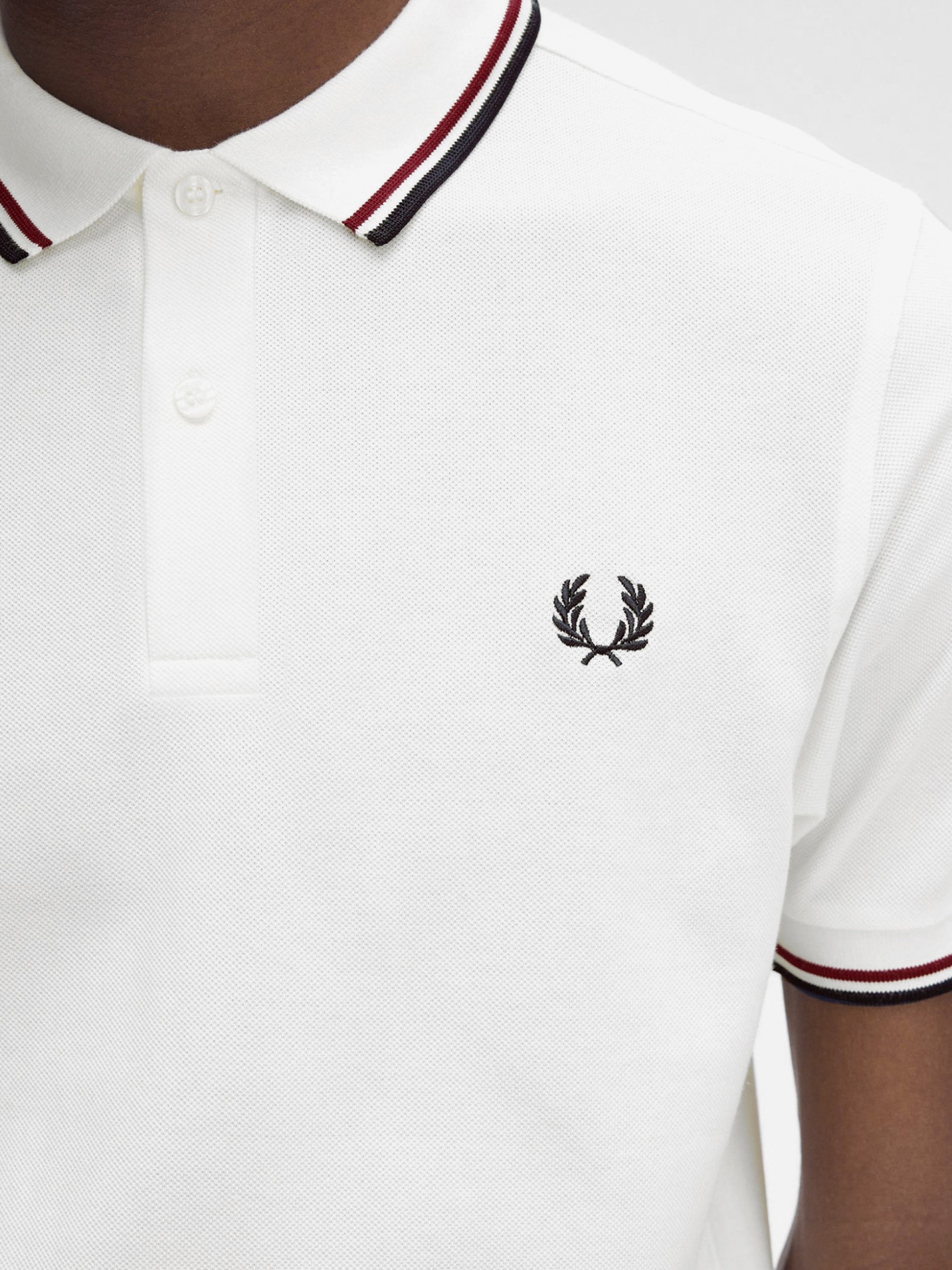 Polo Fred Perry M3600 Twin Tipped Branco e Azul