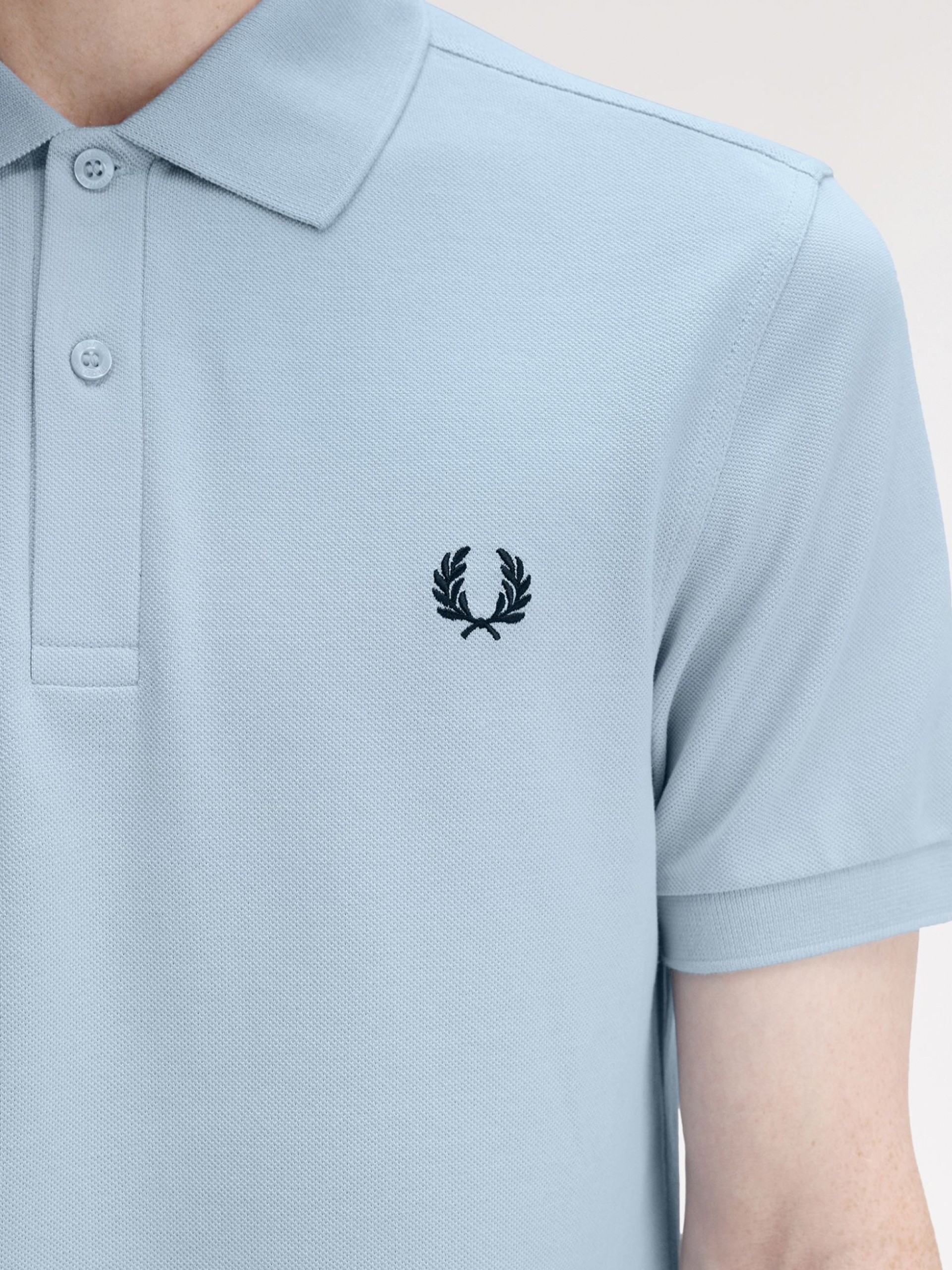 Polo Fred Perry M6000 Azul Claro