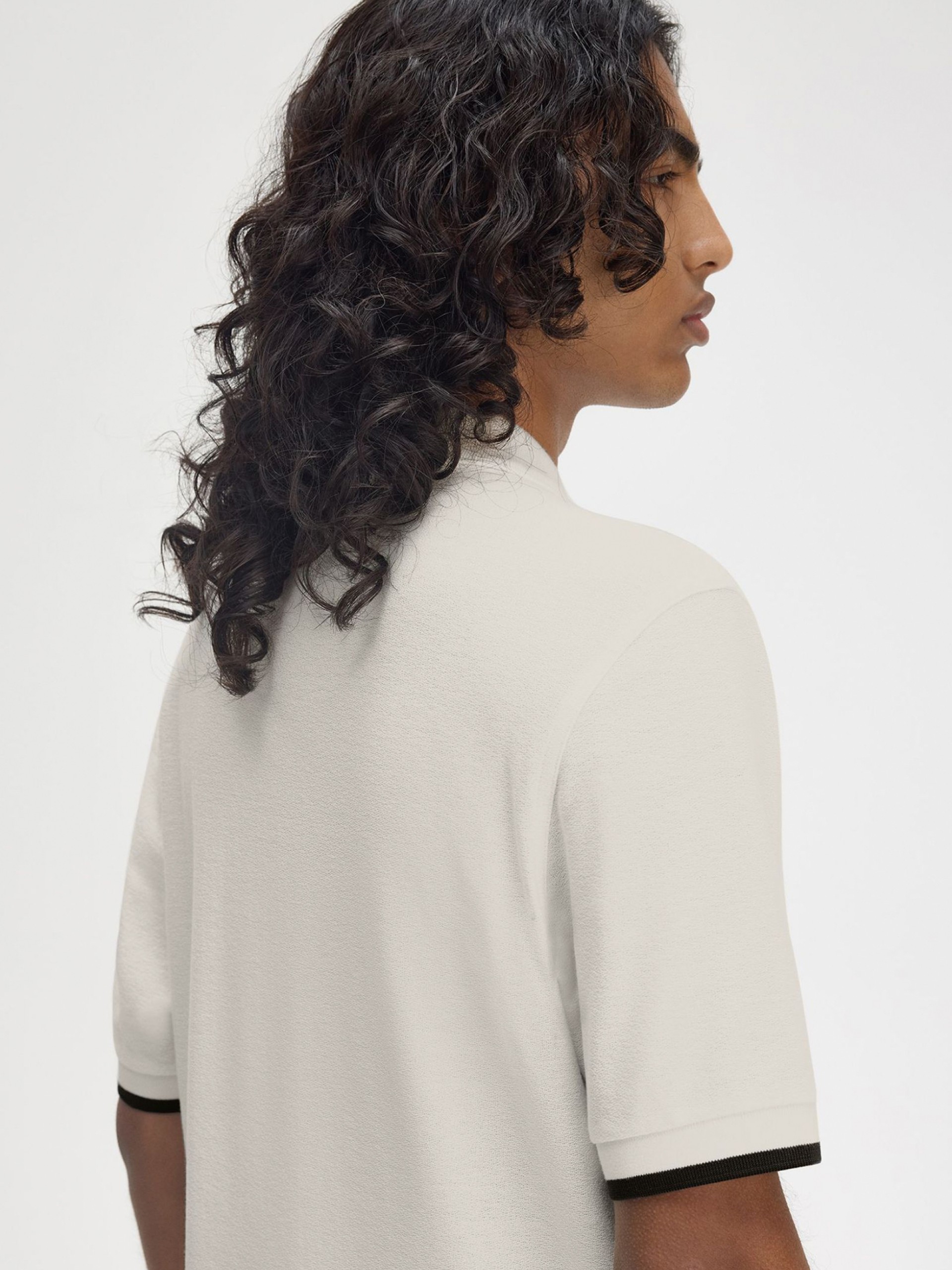 Polo Fred Perry Crepe Piqué Zip Neck Bege