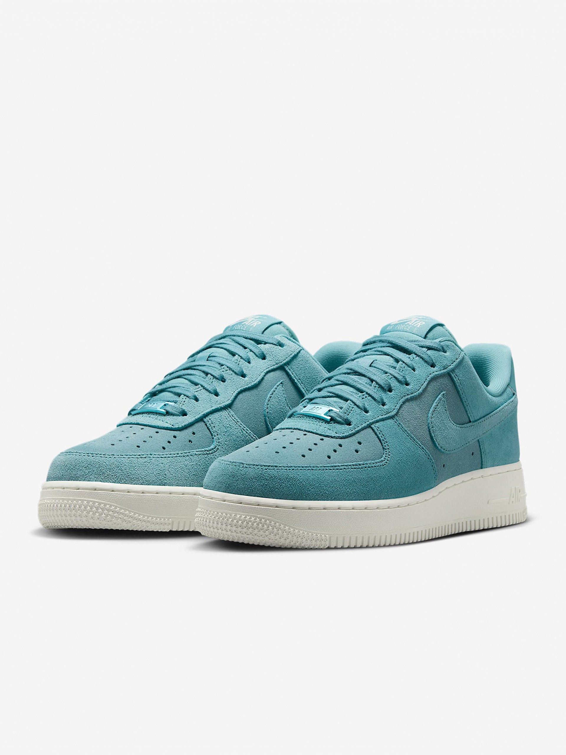 Sapatilhas Nike Air Force 1 07 Azuis Em Camurça Para Mulher