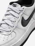 Sapatilhas Nike Air Force 1 LV8 Brancas e Pretas Jnior