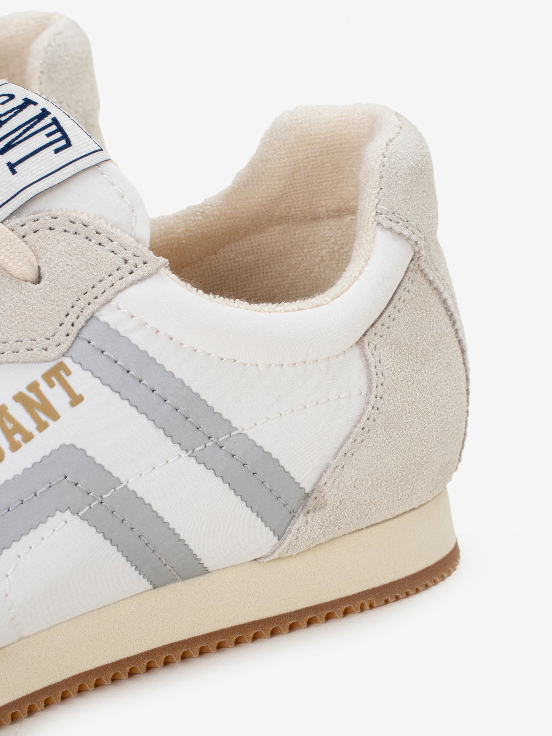 Sapatilhas Gant Beylana Brancas e Cinzentas