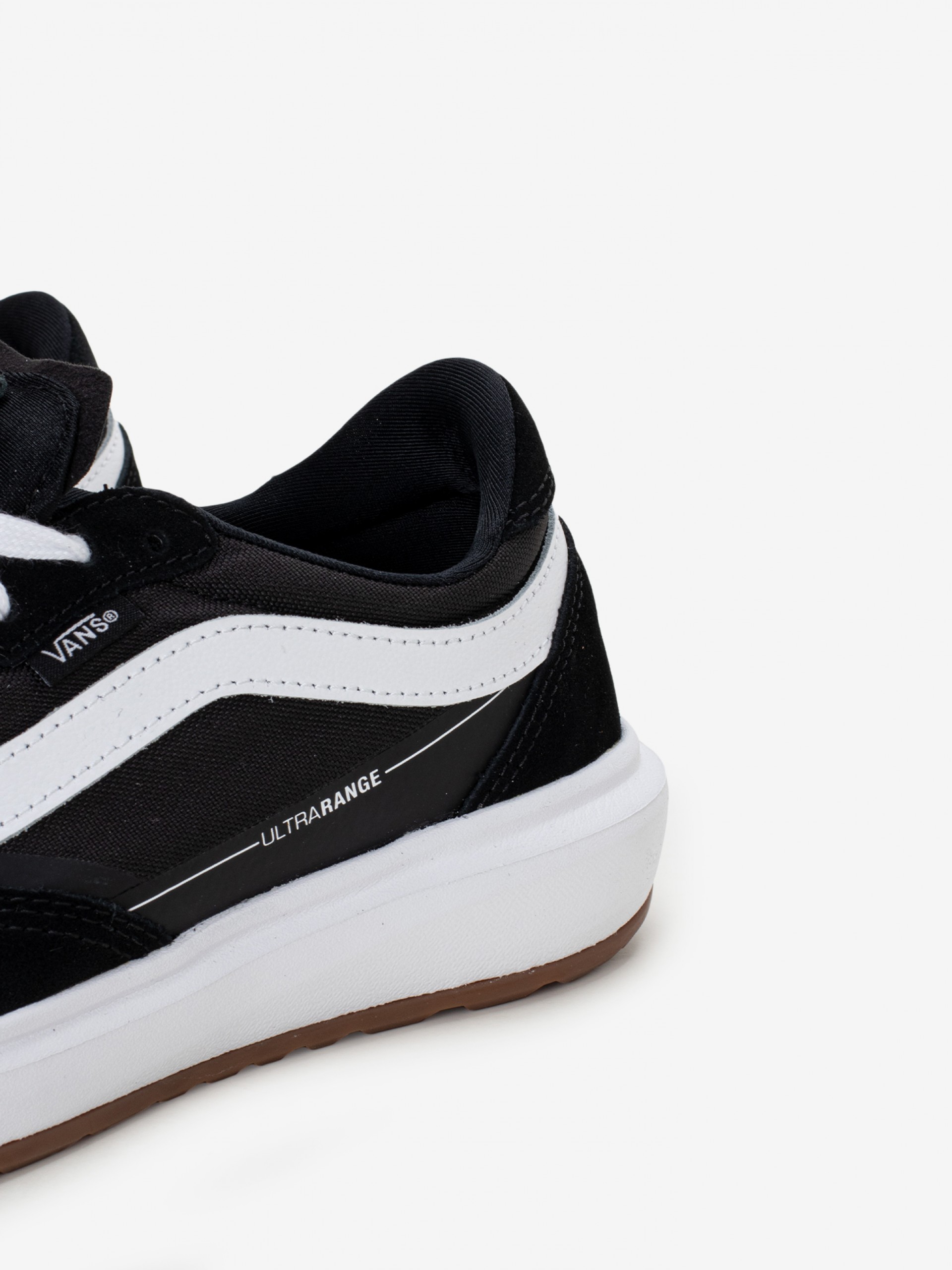 Zapatillas Vans MTE UltraRange 2.0 Negras y Blancas