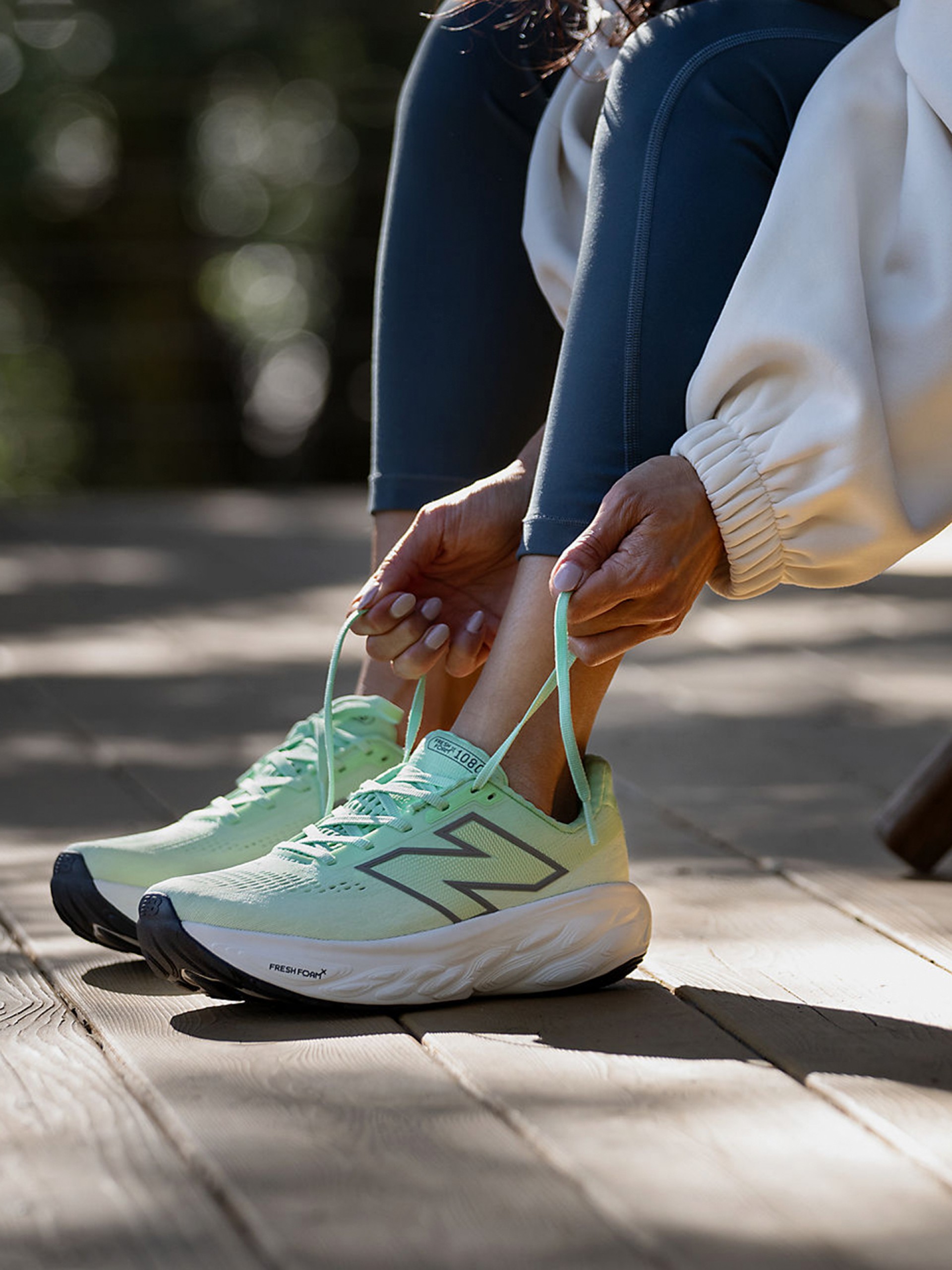 Sapatilhas New Balance Fresh Foam X 1080 v14 Verdes e Brancas Para Mulher