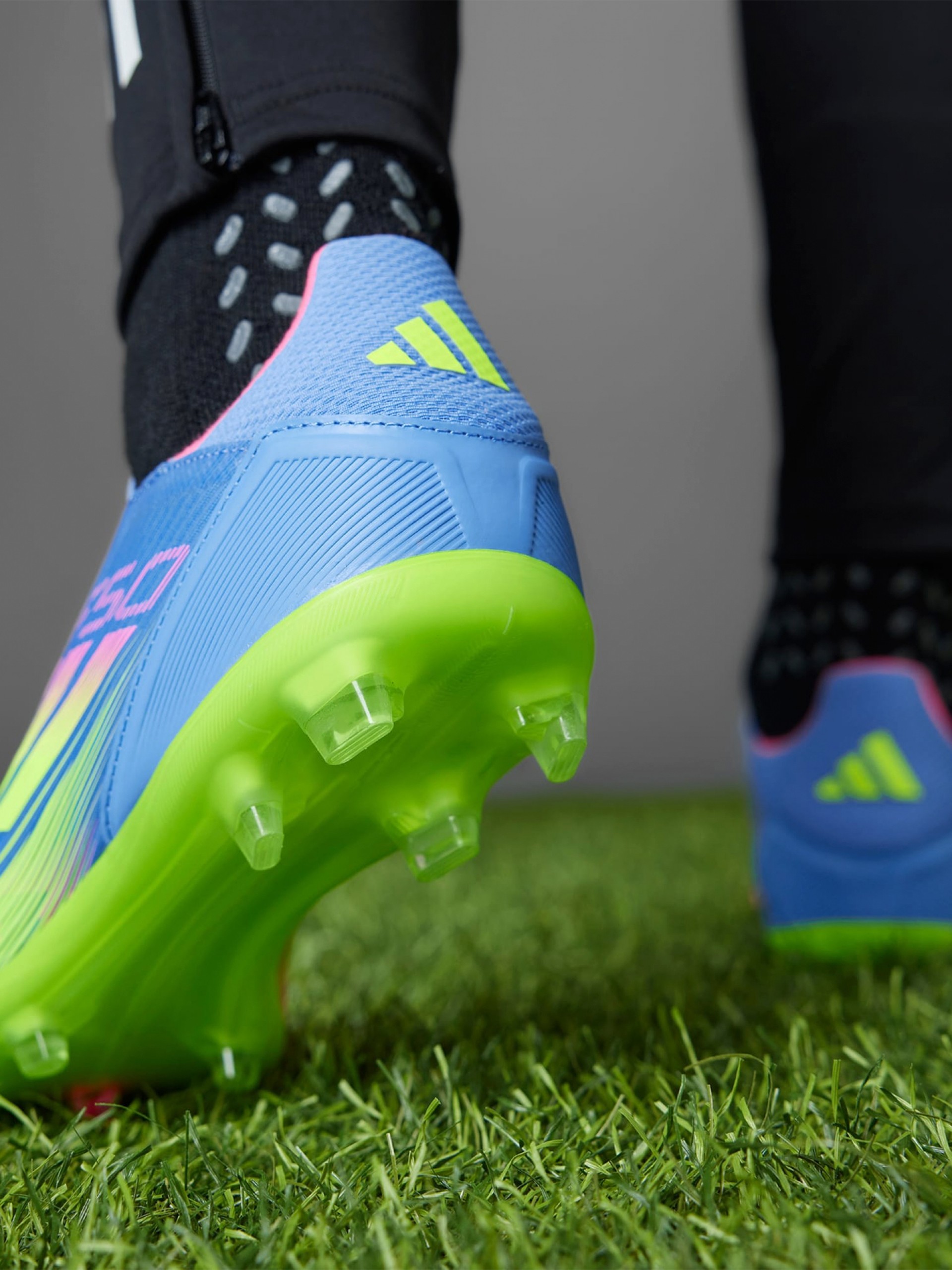 Botas de Fútbol Adidas F50 League LL FG/MG