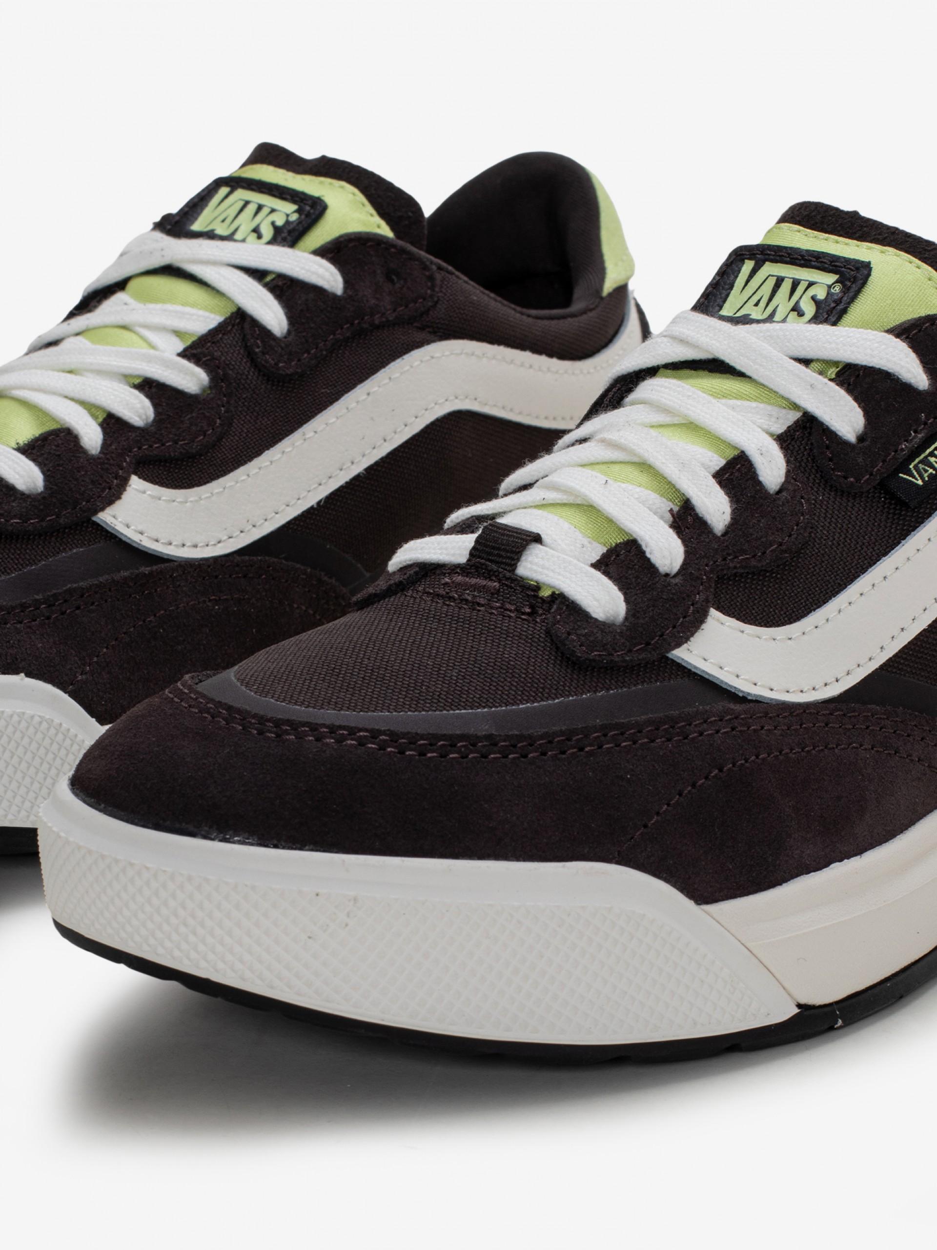 Zapatillas Vans MTE UltraRange 2.0 Marrones y Blancas