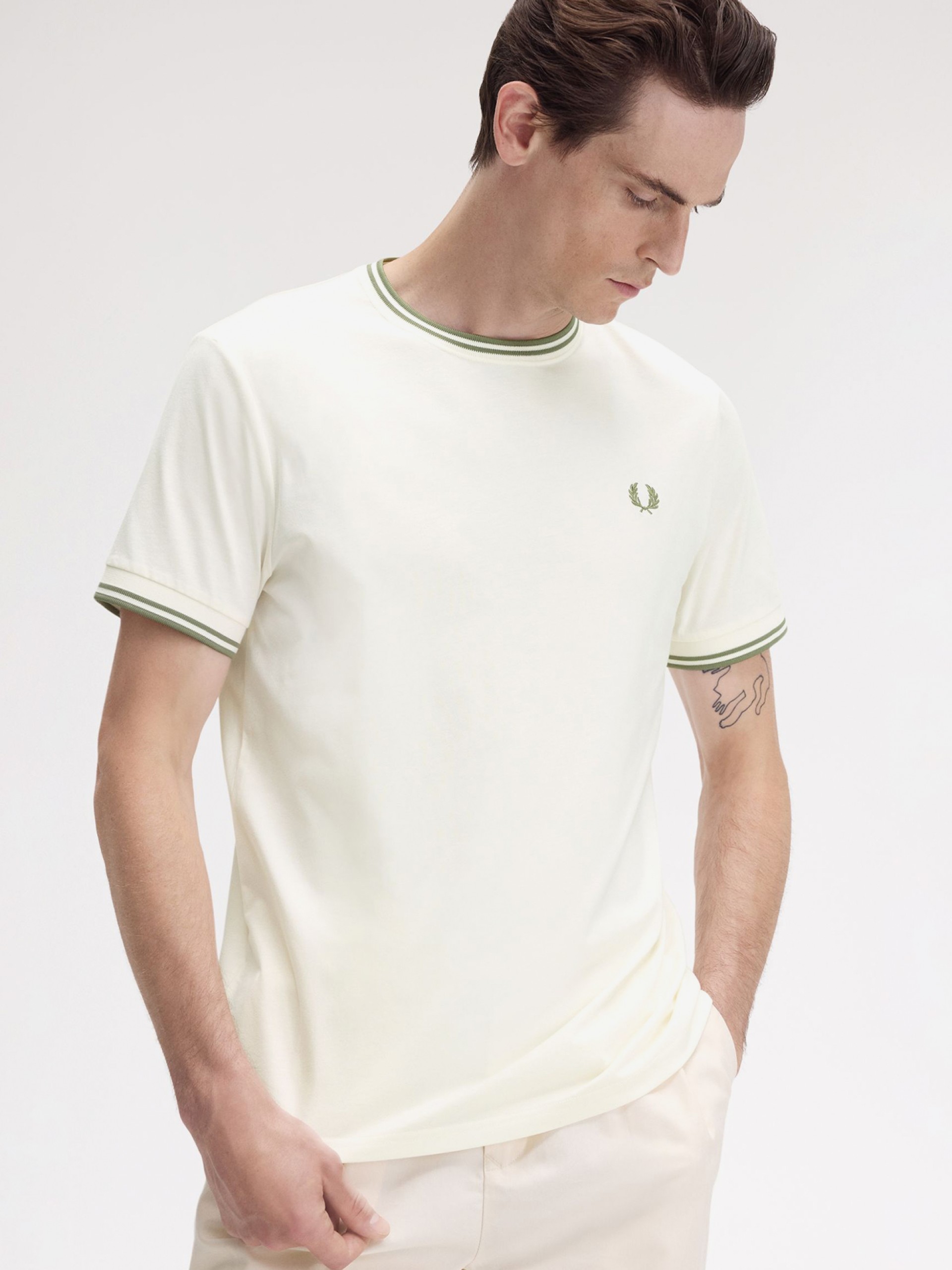 T-shirt Fred Perry Twin Tipped Branca e Verde