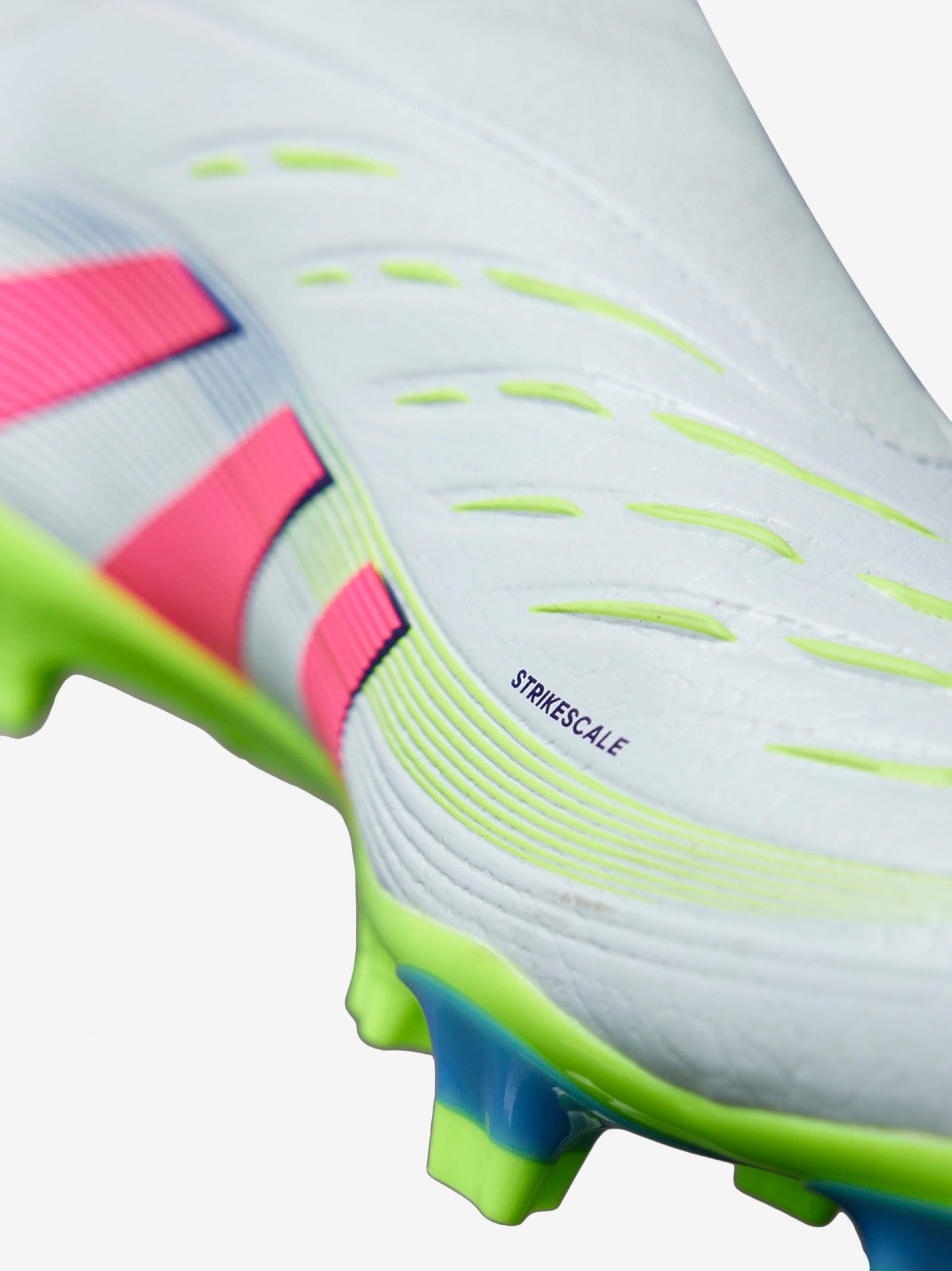 Chuteiras Adidas Predator League LL FG/MG