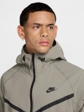 Nike Tech Woven Green Hooded Windbreaker Jacket For Men