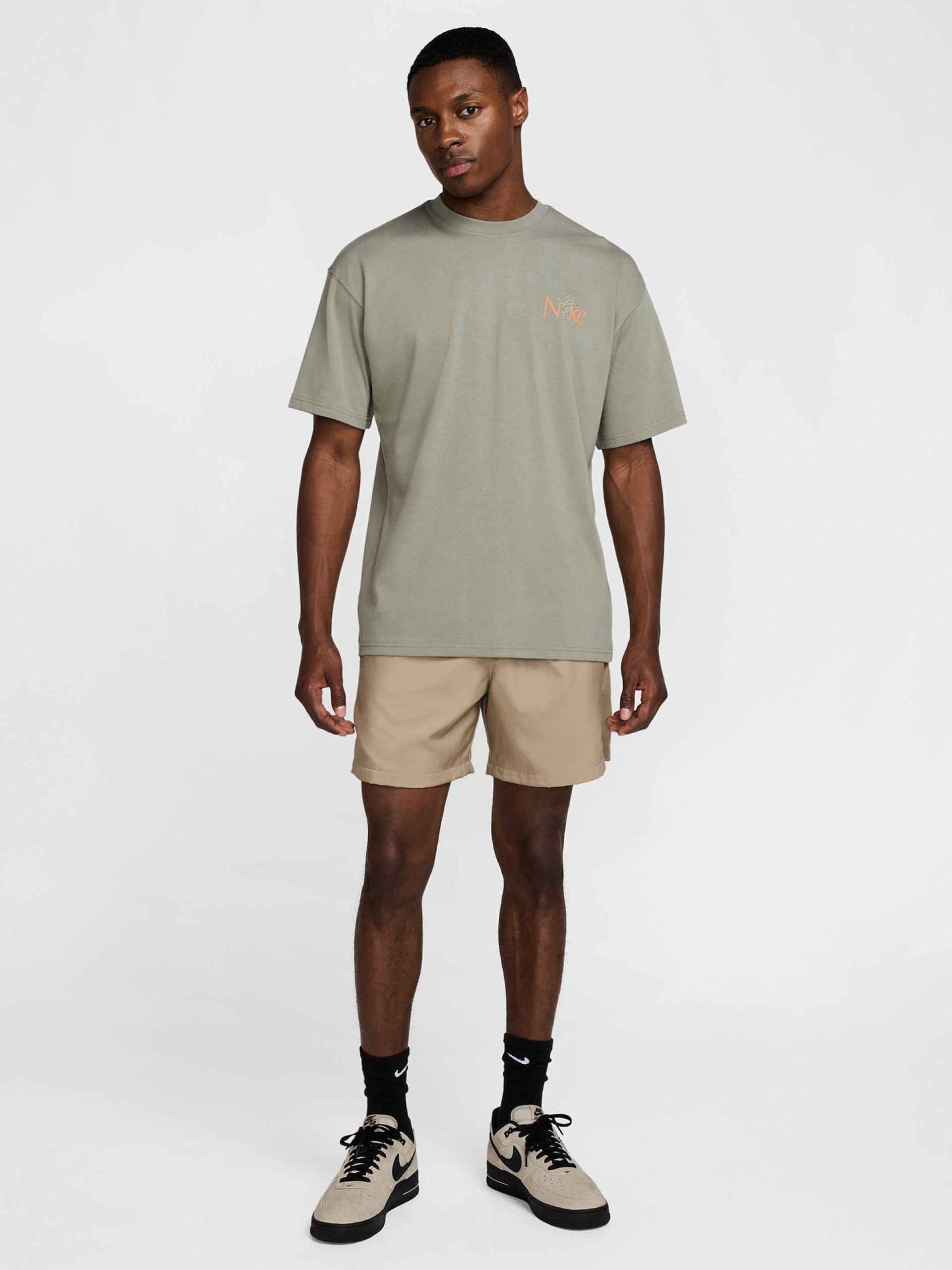 T-shirt Nike Sportswear Max90 Verde Para Homem