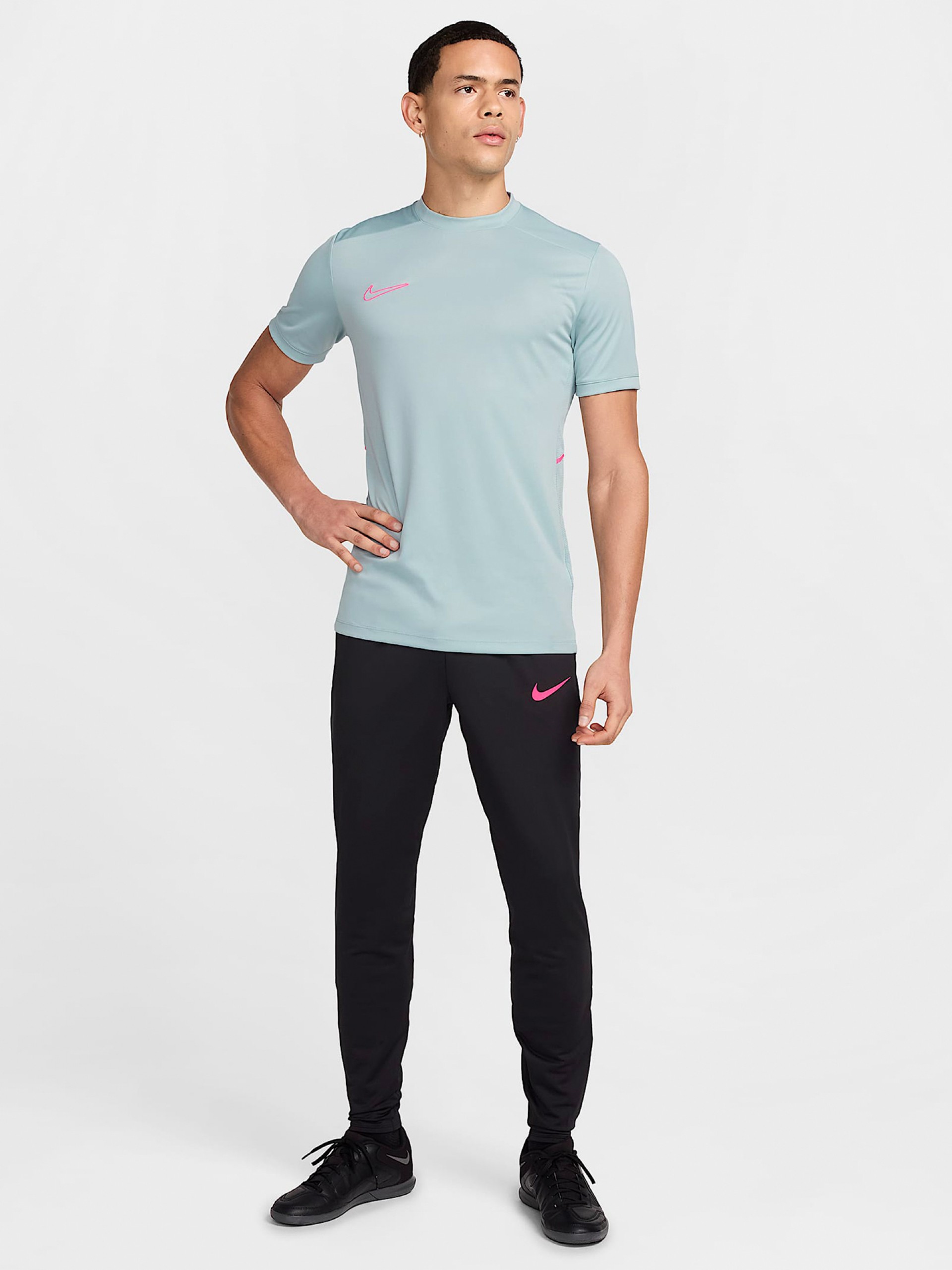 Nike Academy Dri-FIT Blue and Pink Football T-shirt For Men