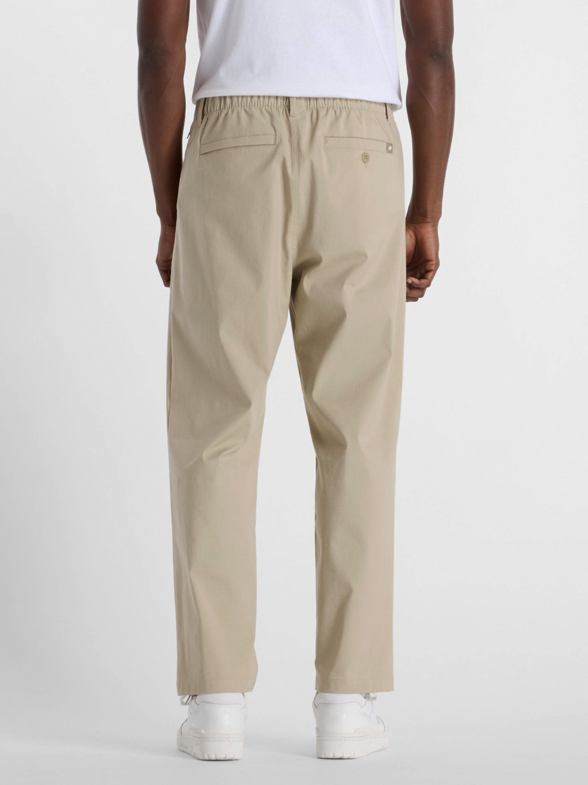 Calças New Balance Athletics Relaxed Bege