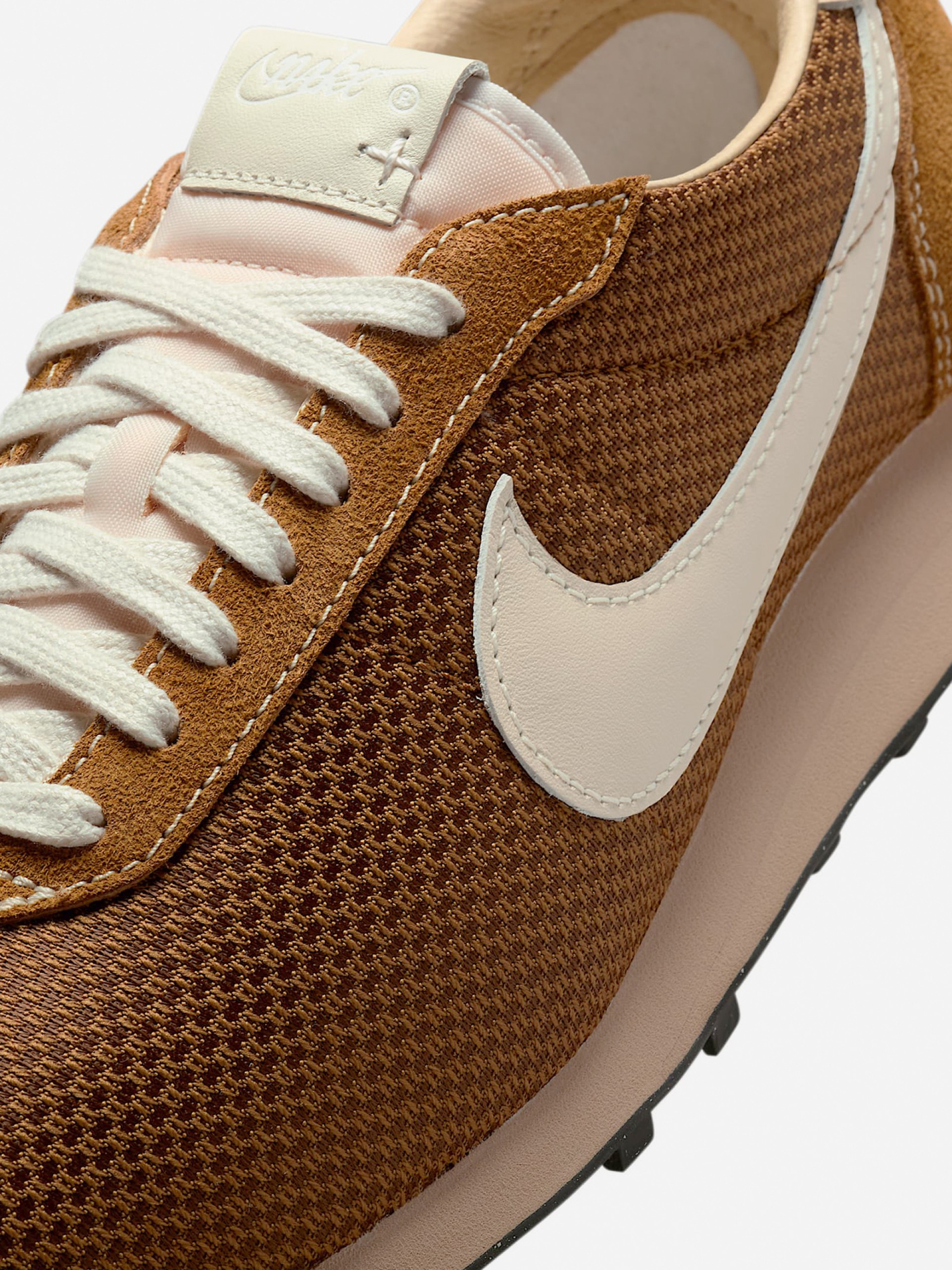 Zapatillas Nike LD-1000 Camel