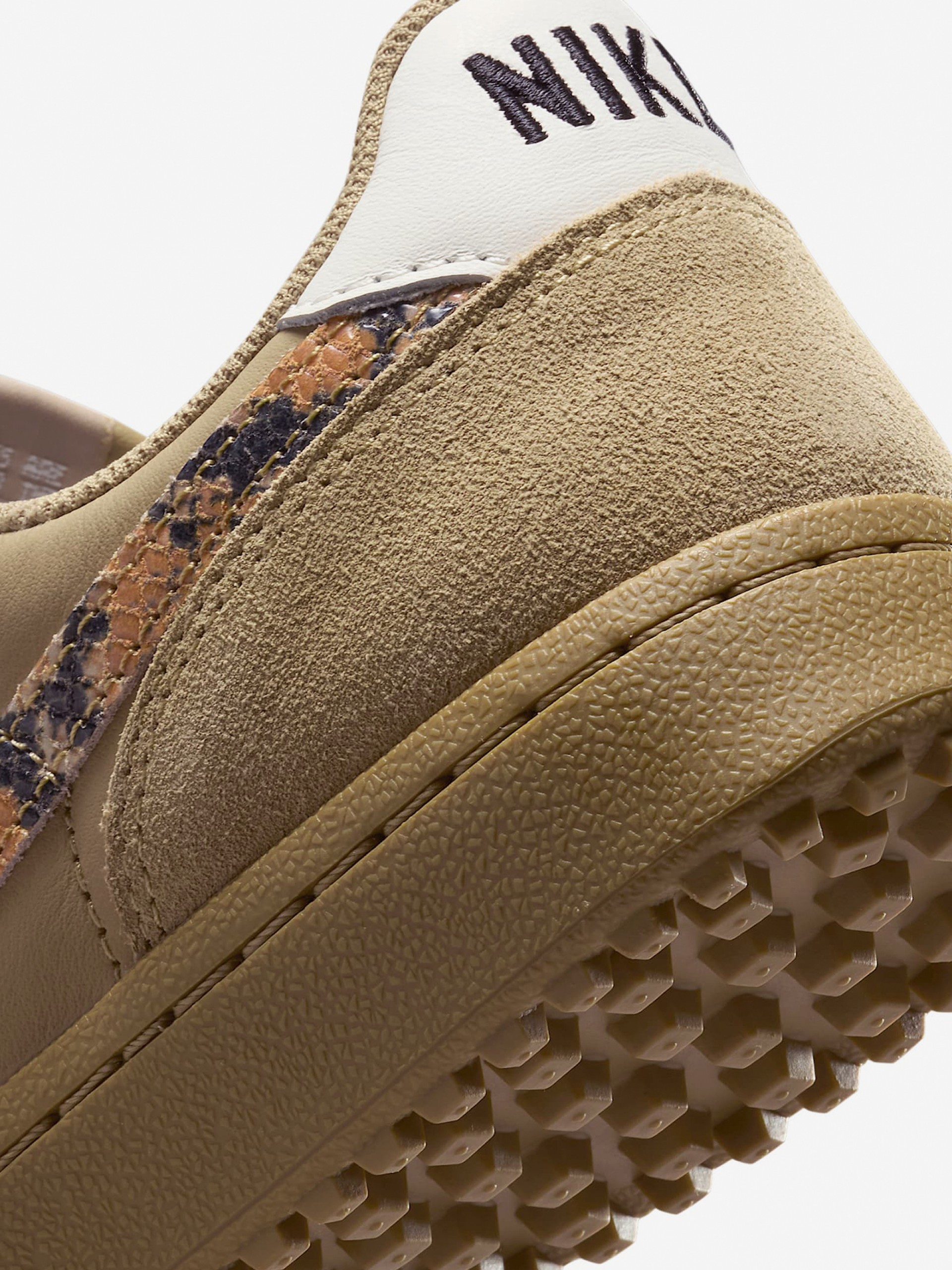 Sapatilhas Nike Field General Camel Para Homem