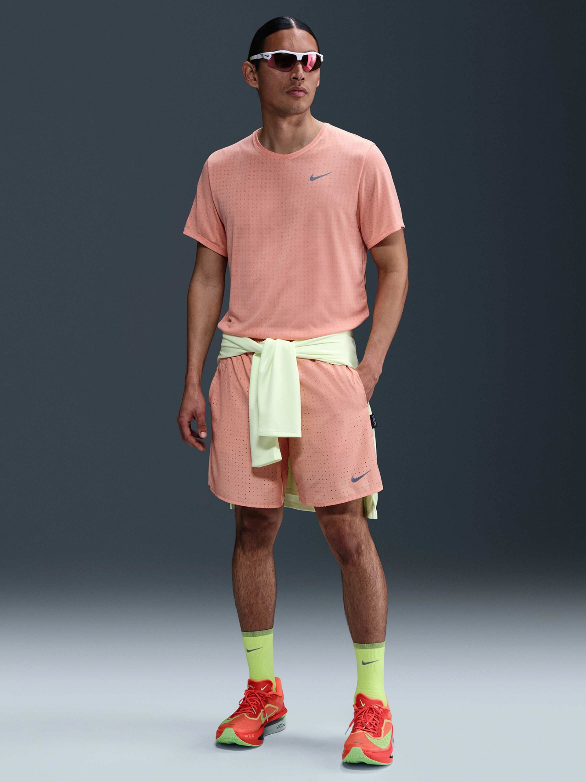 T-shirt de Running Nike Miler Breathe Dri-FIT Salmão Para Homem