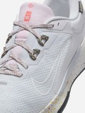 Sapatilhas de Trail Nike Juniper Trail 2 GORE-TEX Cinzentas e Rosa Para Homem