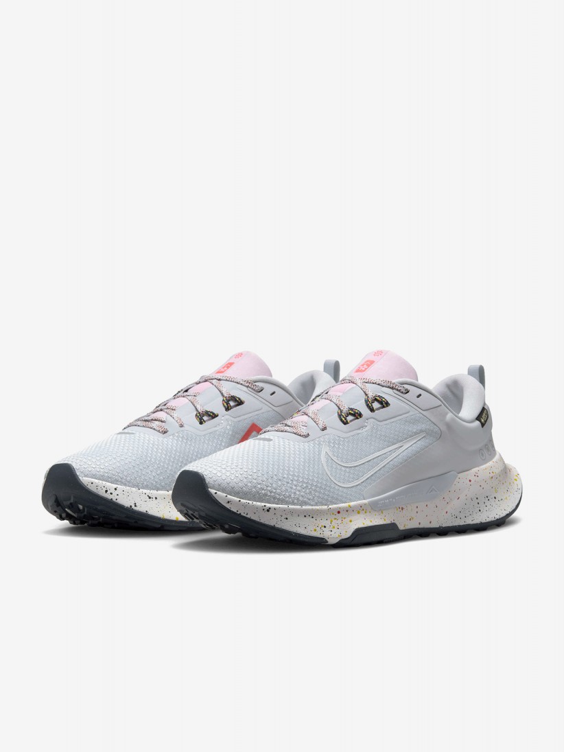 Sapatilhas de Trail Nike Juniper Trail 2 GORE-TEX Cinzentas e Rosa Para Homem