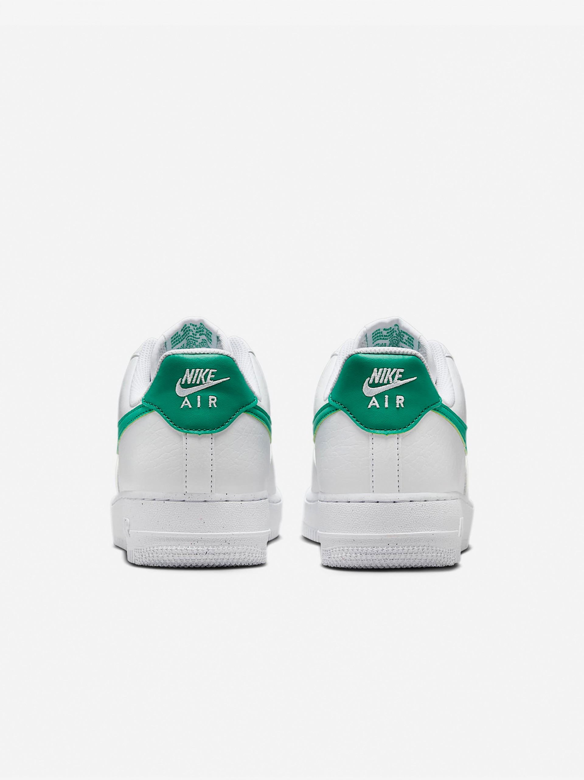 Sapatilhas Nike Air Force 1 07 Next Nature Brancas e Verdes Para Mulher