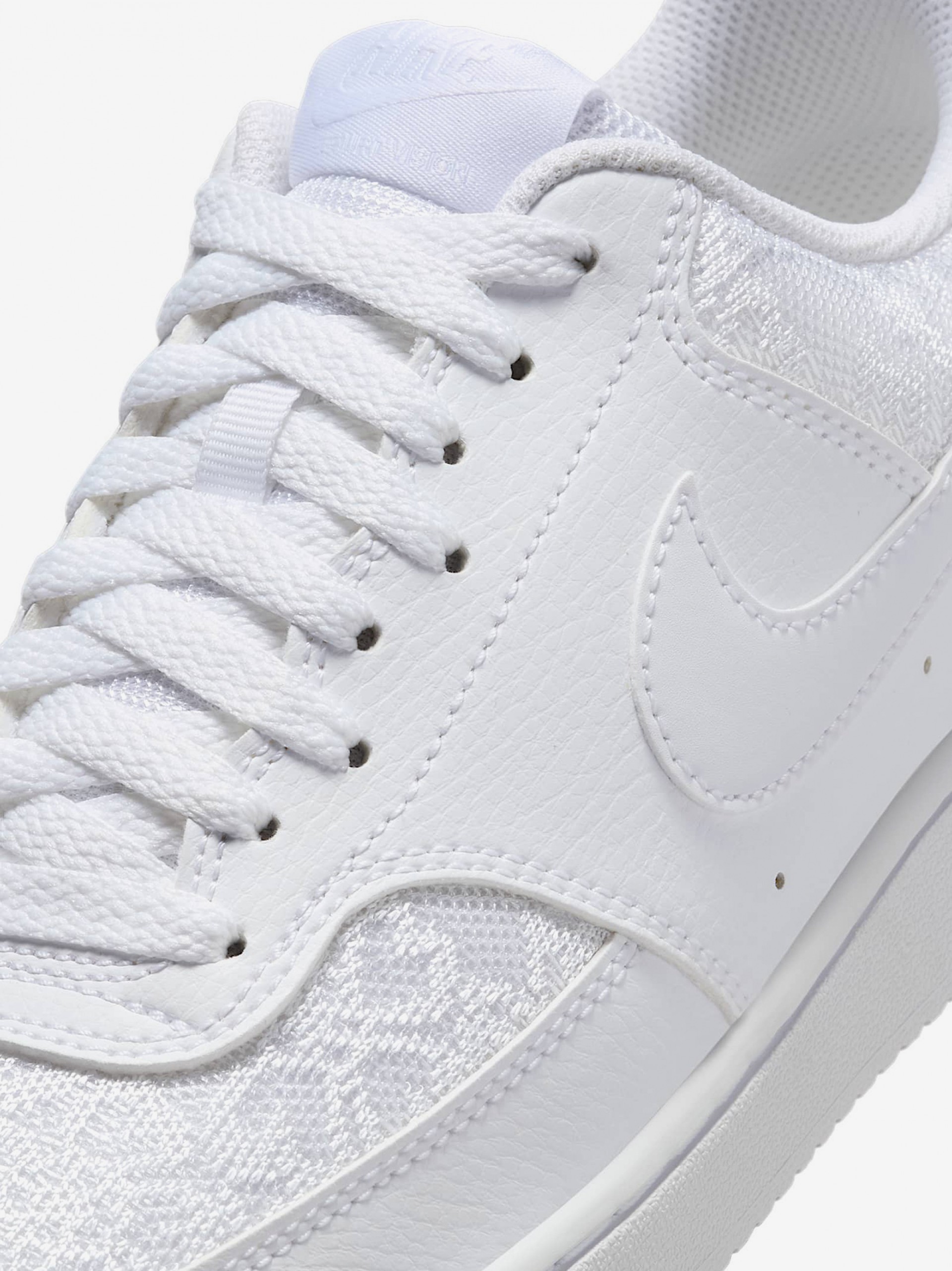 Sapatilhas Nike Court Vision Low Brancas Para Mulher