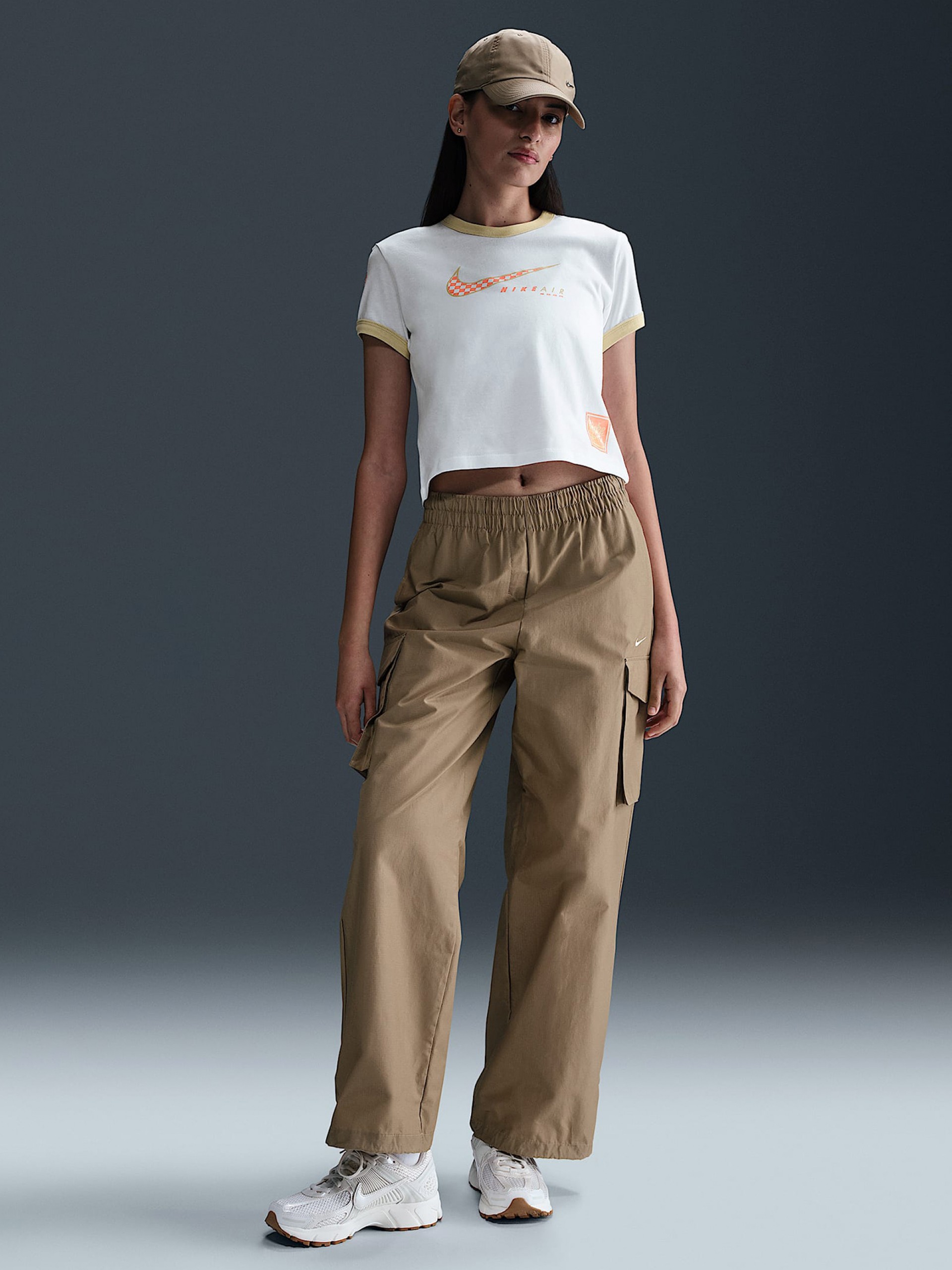 Nike Sportswear Club White T-shirt For Women